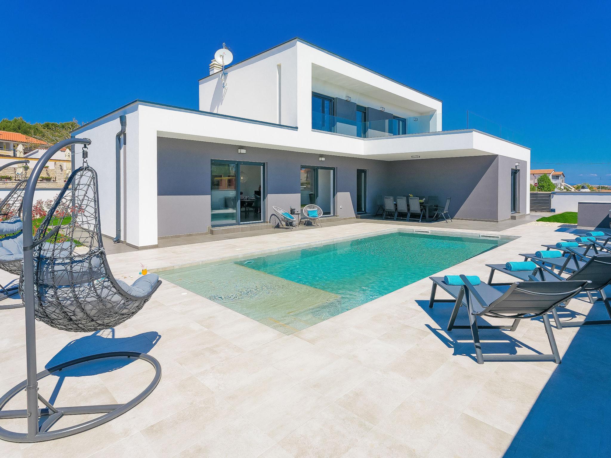 Photo 9 - Maison de 3 chambres à Medulin avec piscine privée et jardin