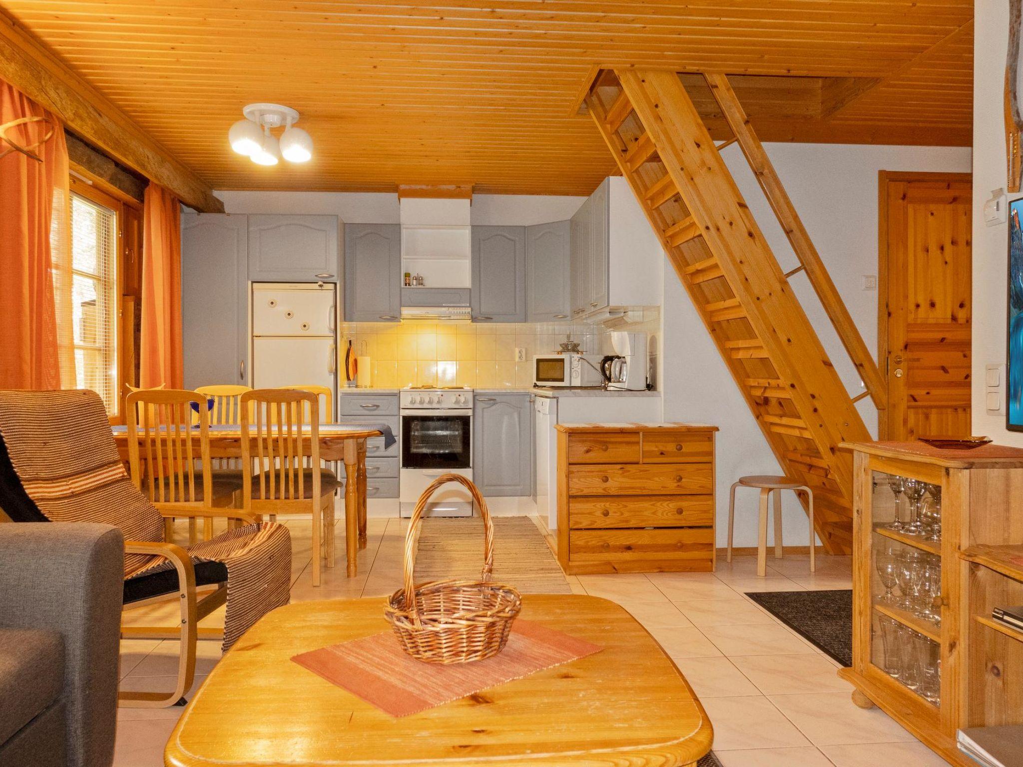 Foto 4 - Haus mit 1 Schlafzimmer in Kittilä mit sauna und blick auf die berge