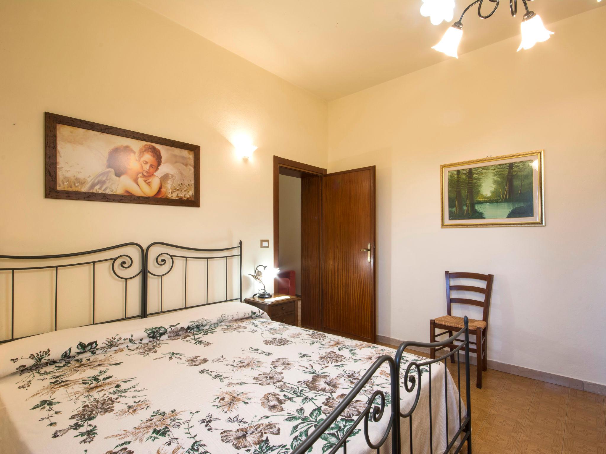 Photo 18 - 4 bedroom House in Castelfranco di Sotto with swimming pool and garden