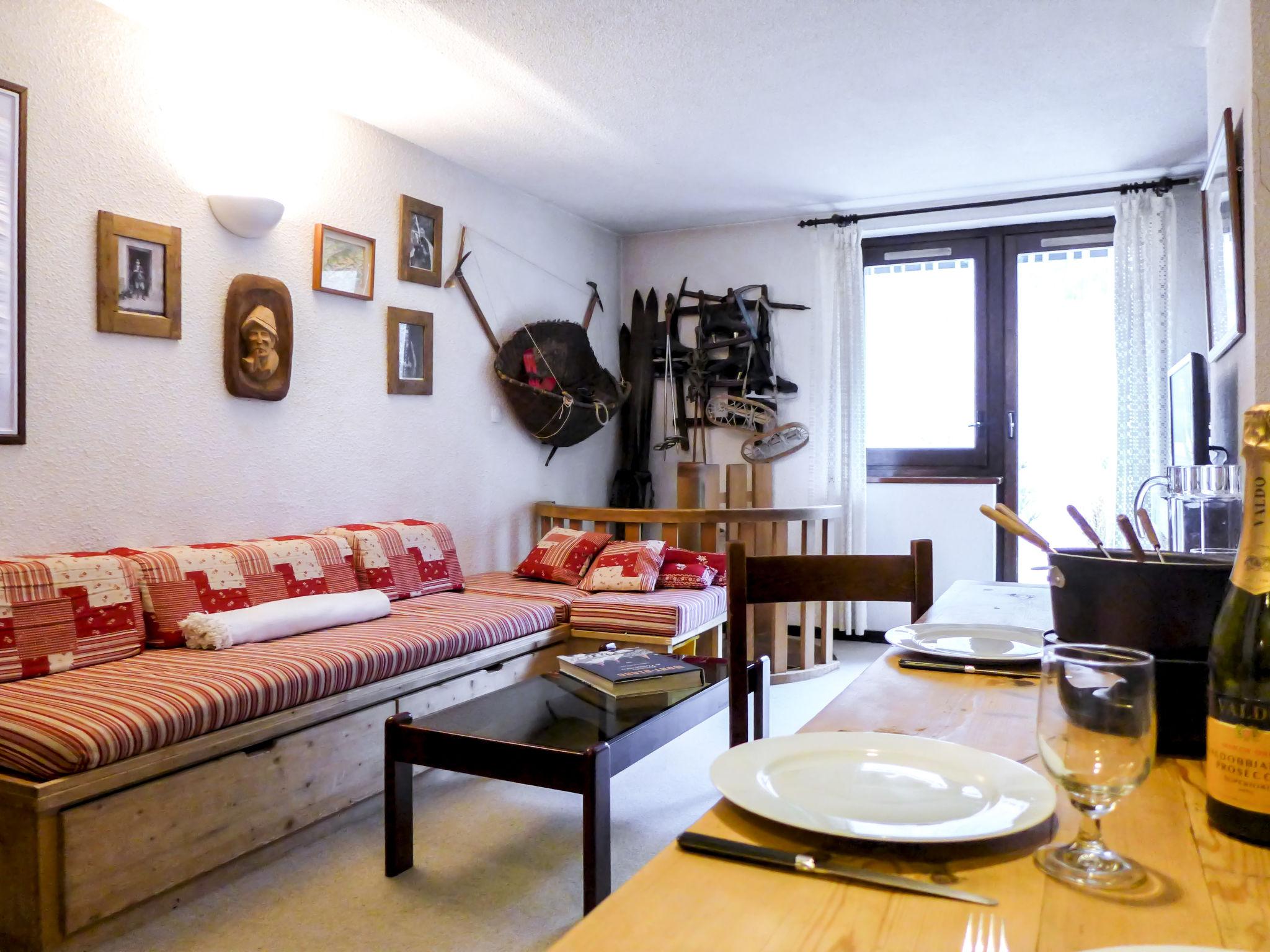 Photo 2 - 3 bedroom Apartment in Chamonix-Mont-Blanc with mountain view