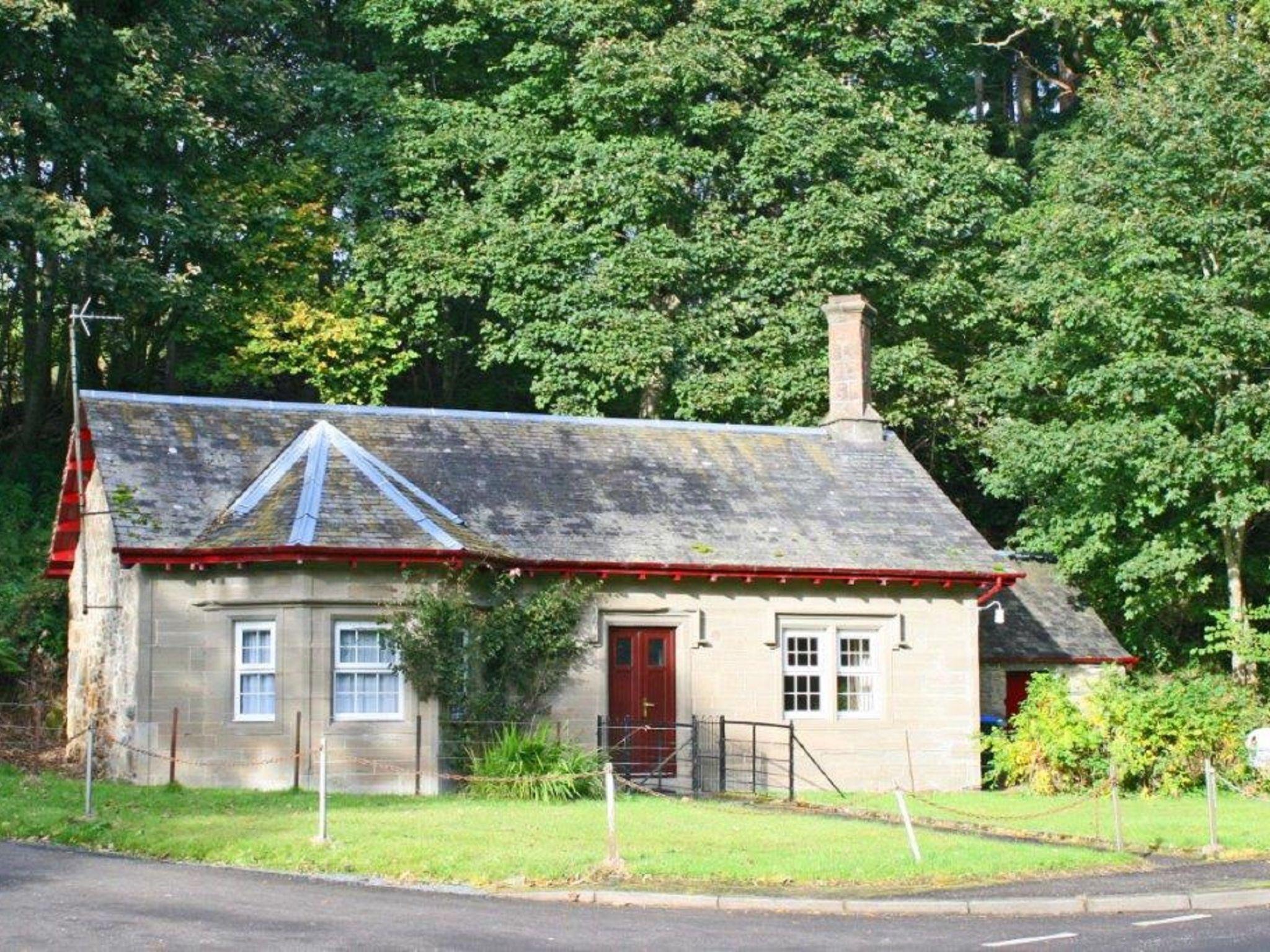 Foto 1 - Haus mit 1 Schlafzimmer in Dunkeld mit garten