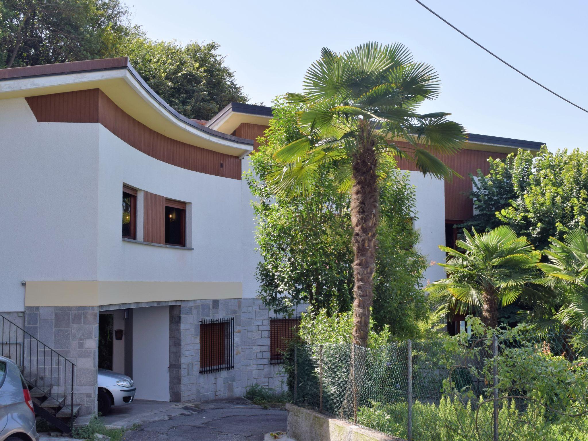 Foto 5 - Haus mit 4 Schlafzimmern in Laveno Mombello mit terrasse und blick auf die berge