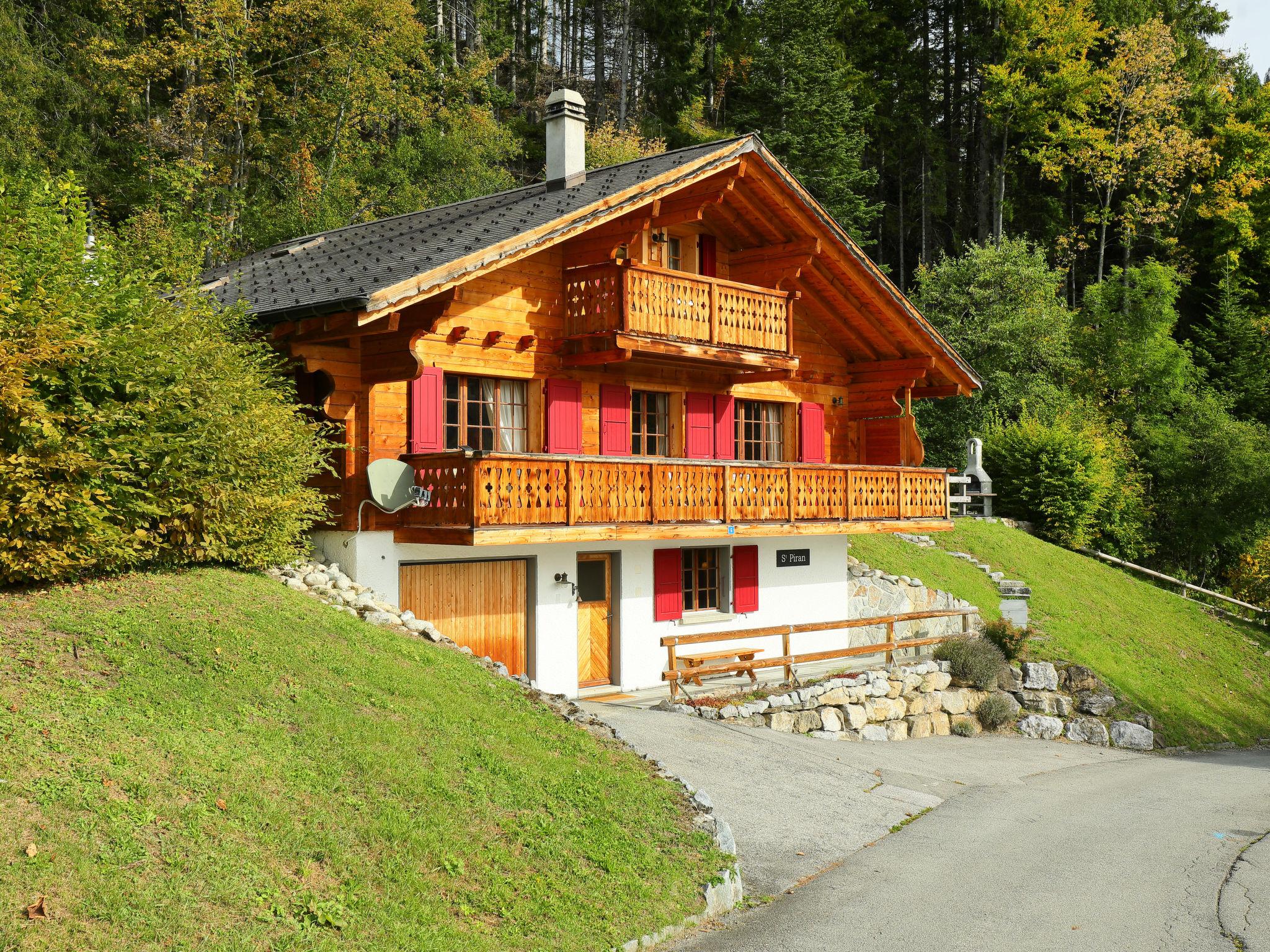 Foto 1 - Casa con 5 camere da letto a Ollon con terrazza e vista sulle montagne