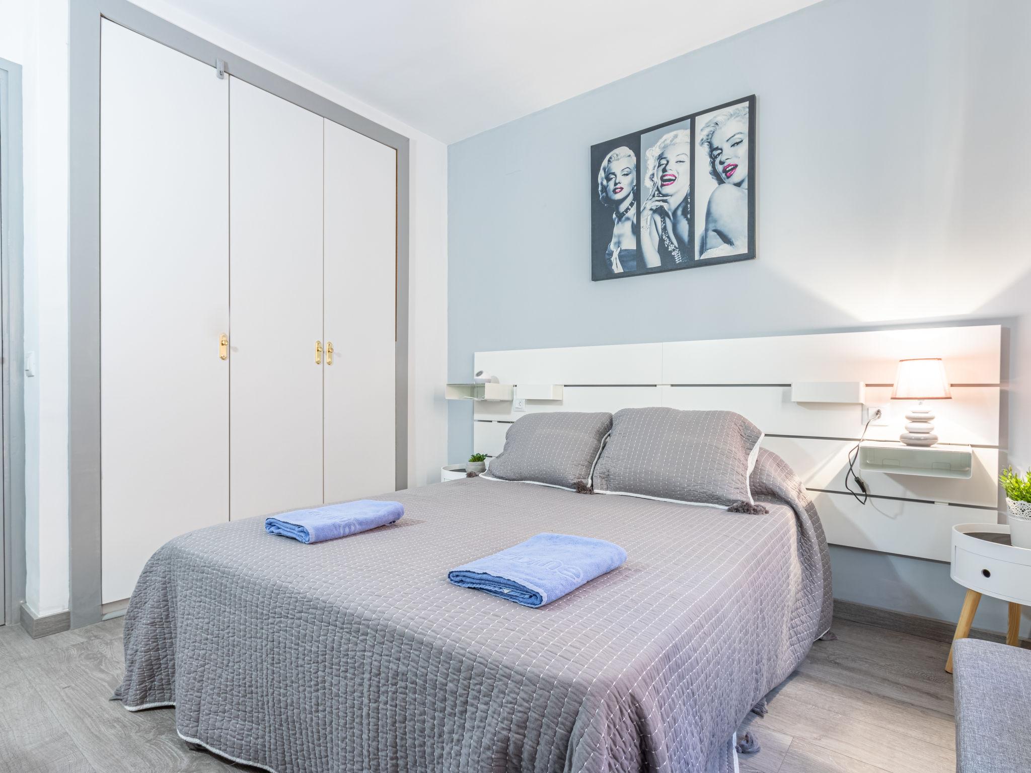 Foto 12 - Appartamento con 2 camere da letto a Castelló d'Empúries con terrazza e vista mare