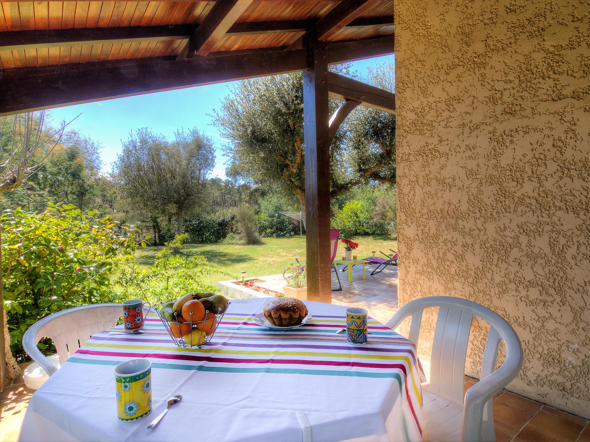 Foto 5 - Casa con 4 camere da letto a Ondres con giardino e vista mare