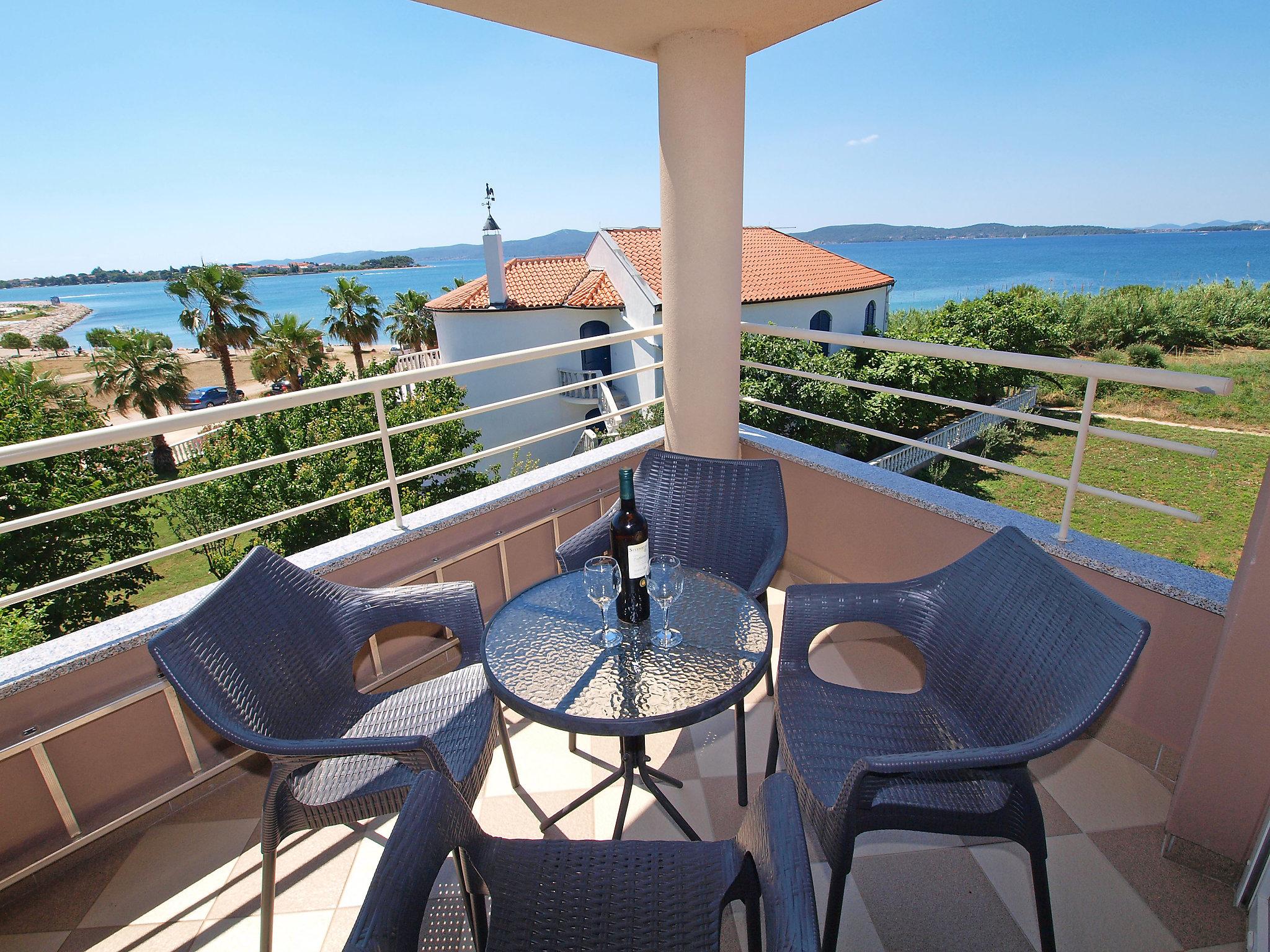 Photo 2 - 2 bedroom Apartment in Bibinje with swimming pool and sea view