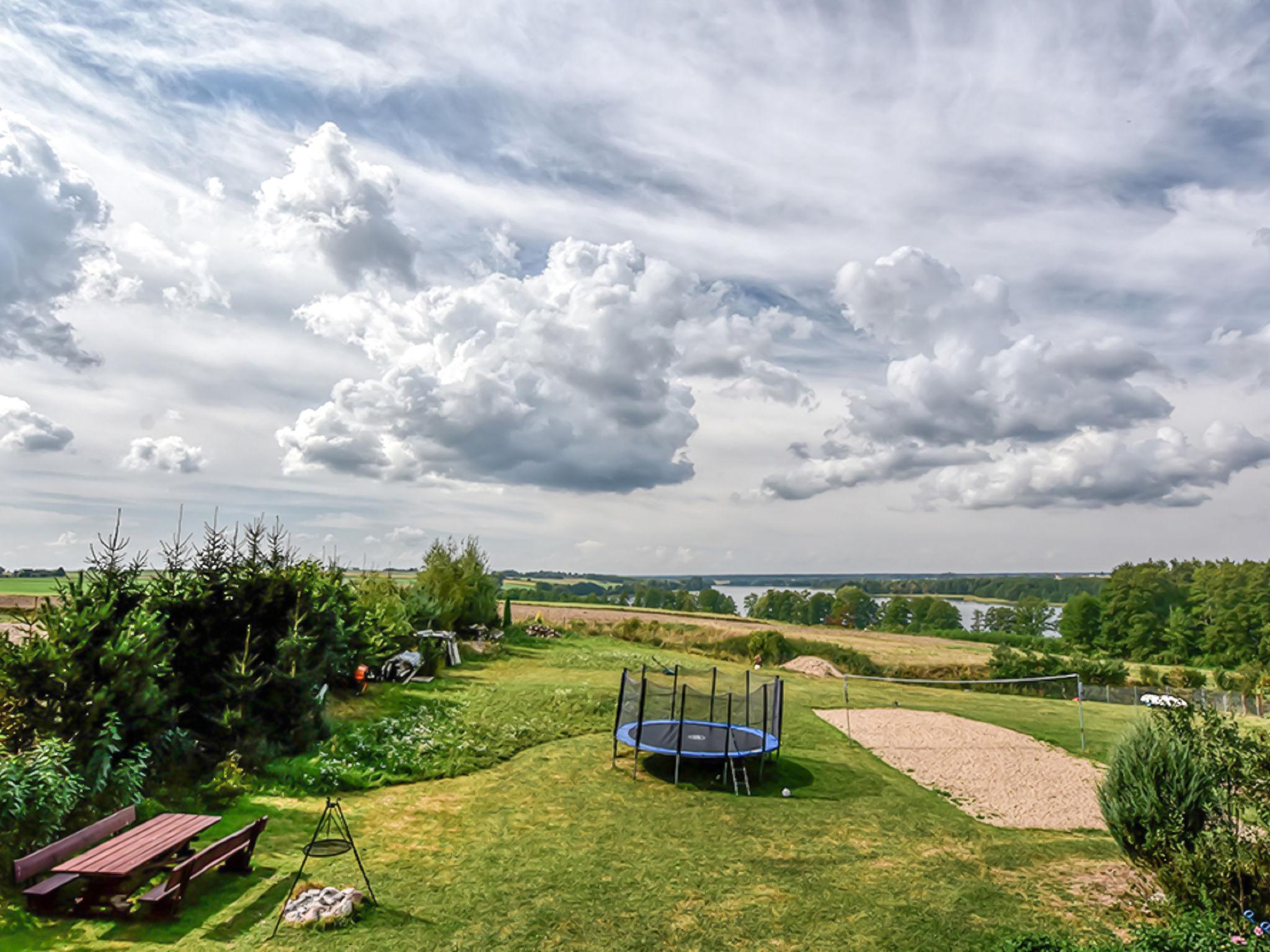 Foto 35 - Casa de 4 quartos em Kurzętnik com jardim e terraço