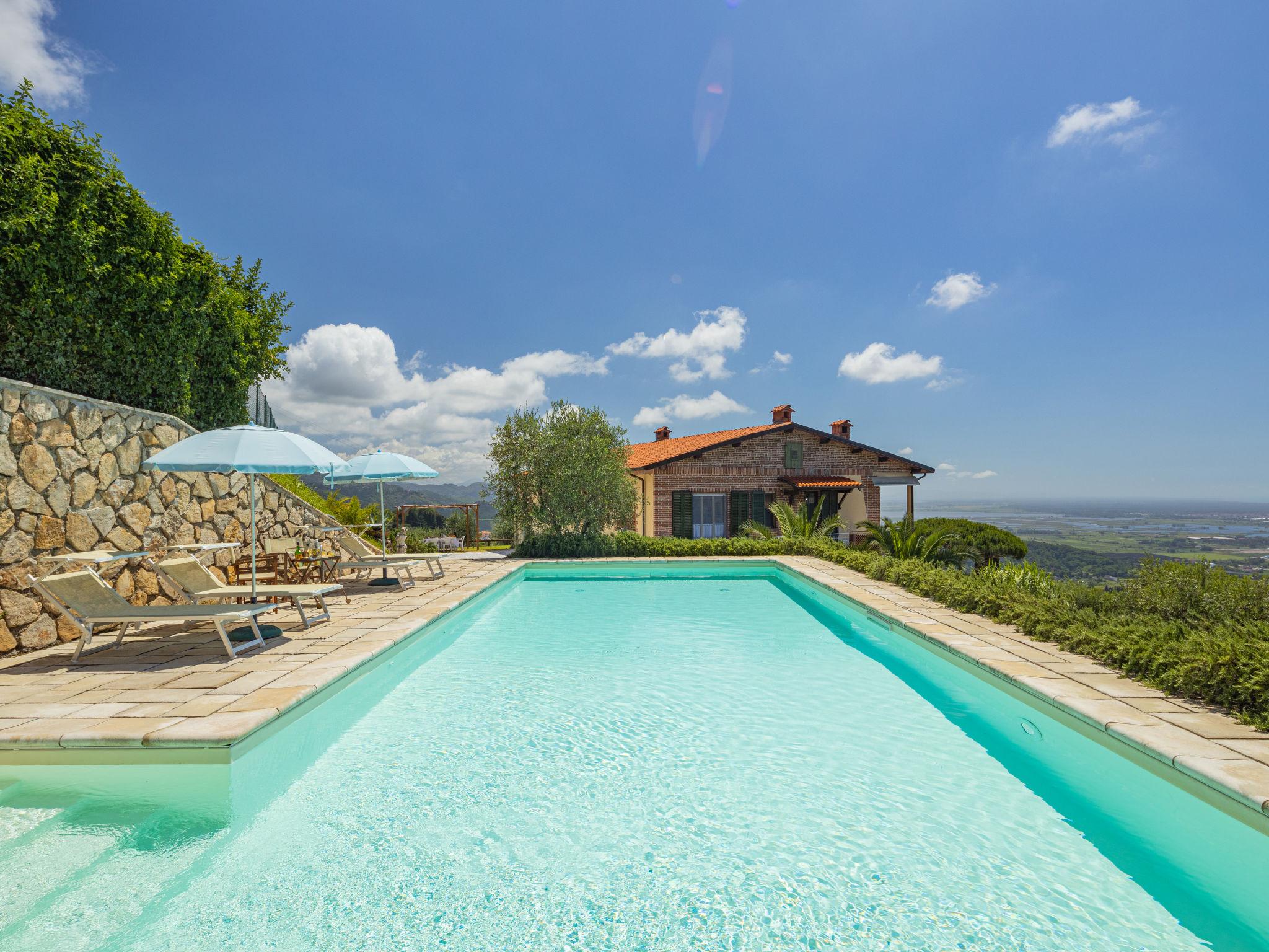 Photo 31 - Maison de 4 chambres à Massarosa avec piscine privée et vues à la mer