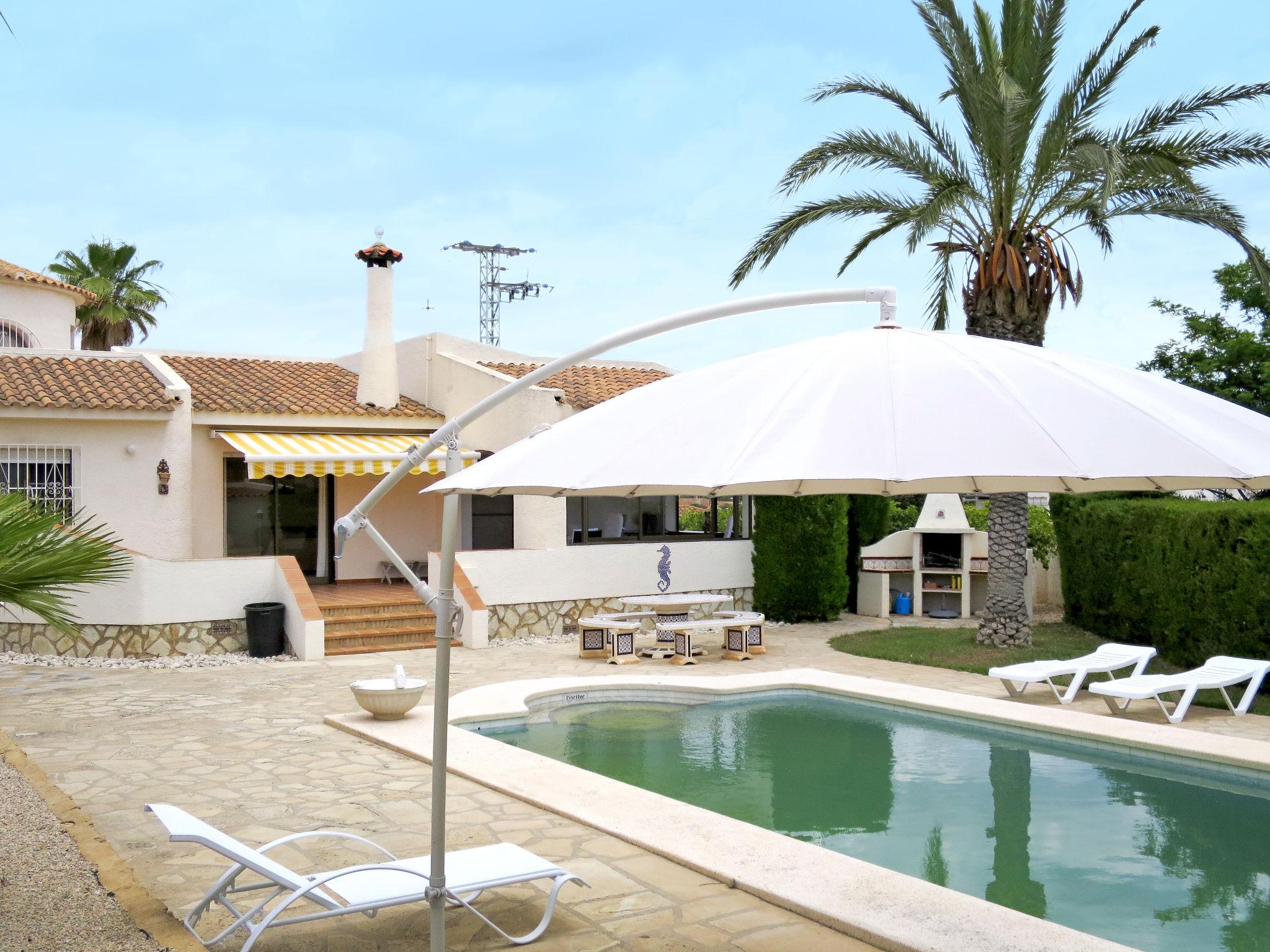 Photo 5 - 4 bedroom House in La Nucia with private pool and sea view