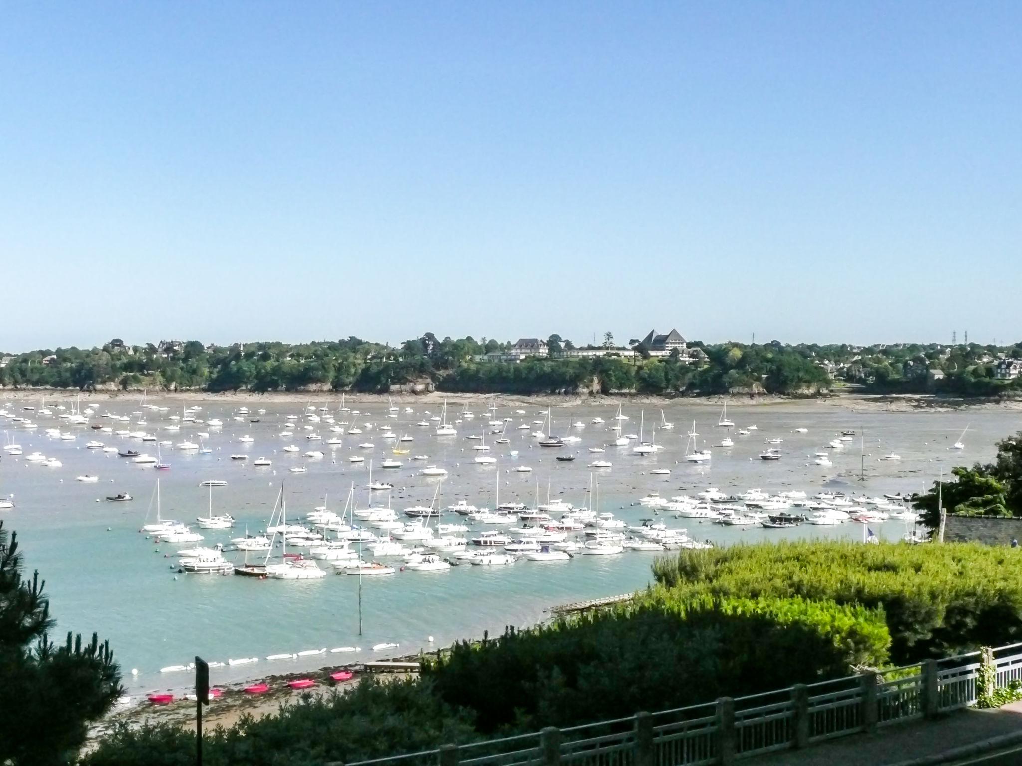 Foto 2 - Appartamento con 1 camera da letto a Dinard con terrazza e vista mare