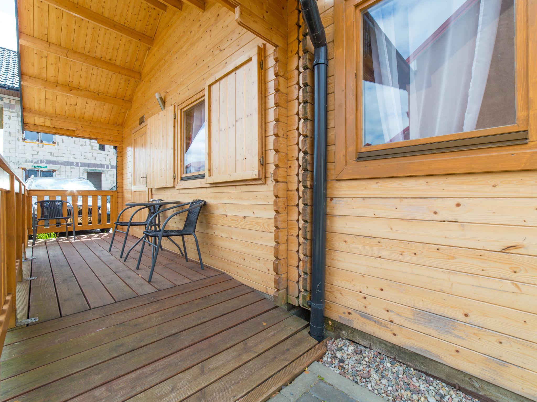 Photo 4 - Maison de 1 chambre à Mielno avec terrasse