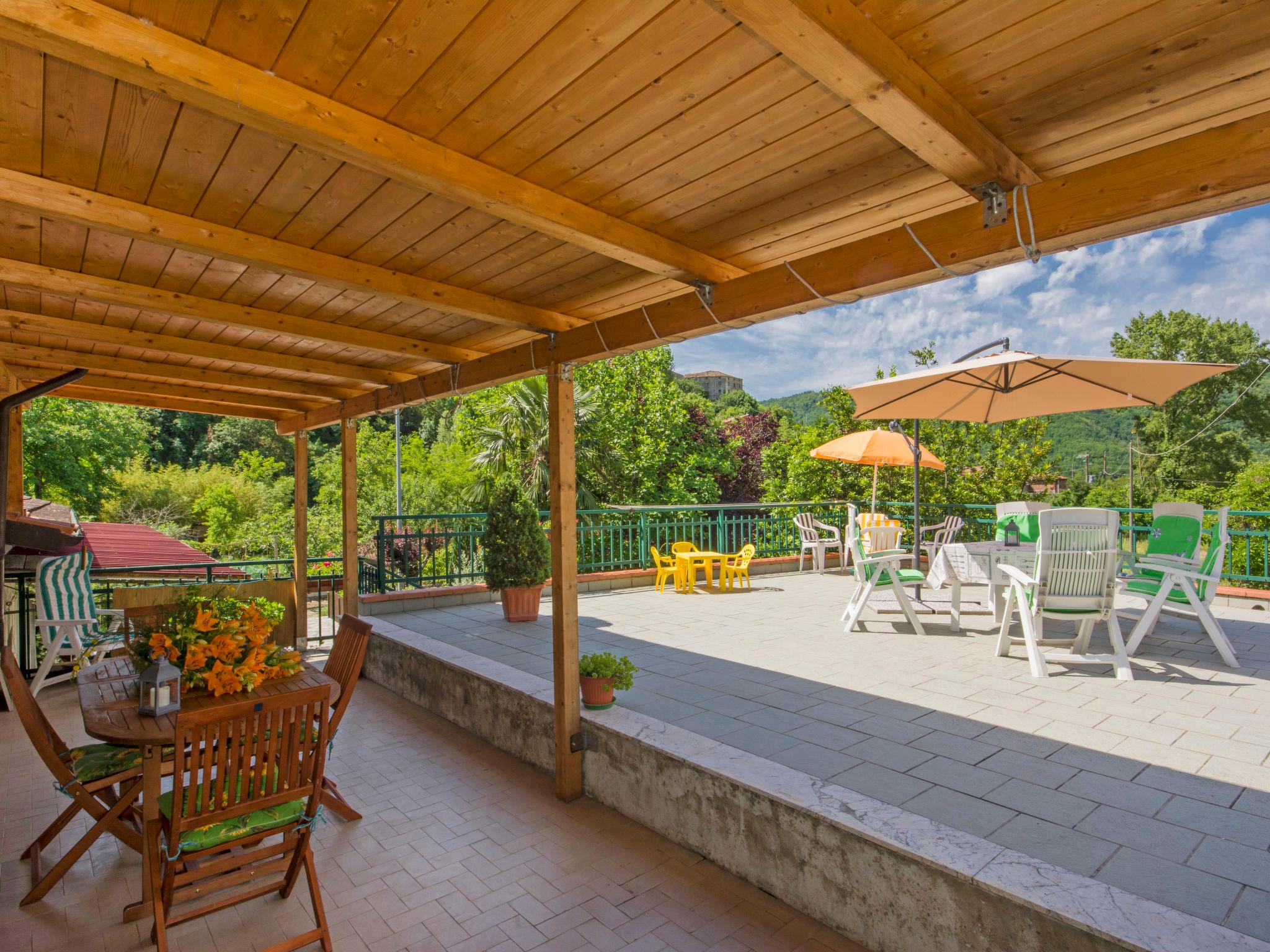 Photo 20 - 3 bedroom House in Casola in Lunigiana with garden and terrace