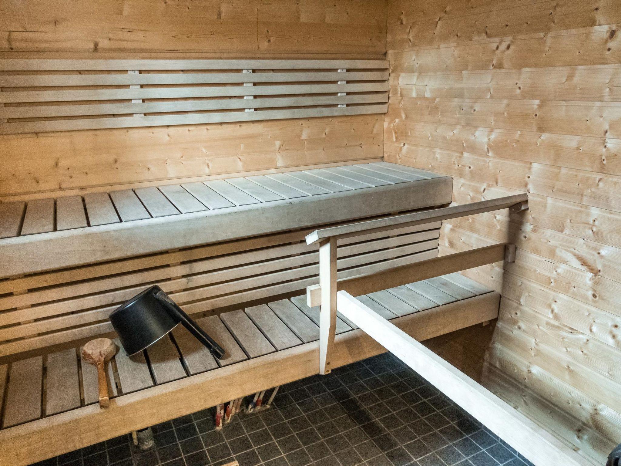 Foto 16 - Casa de 2 quartos em Rovaniemi com sauna e vista para a montanha