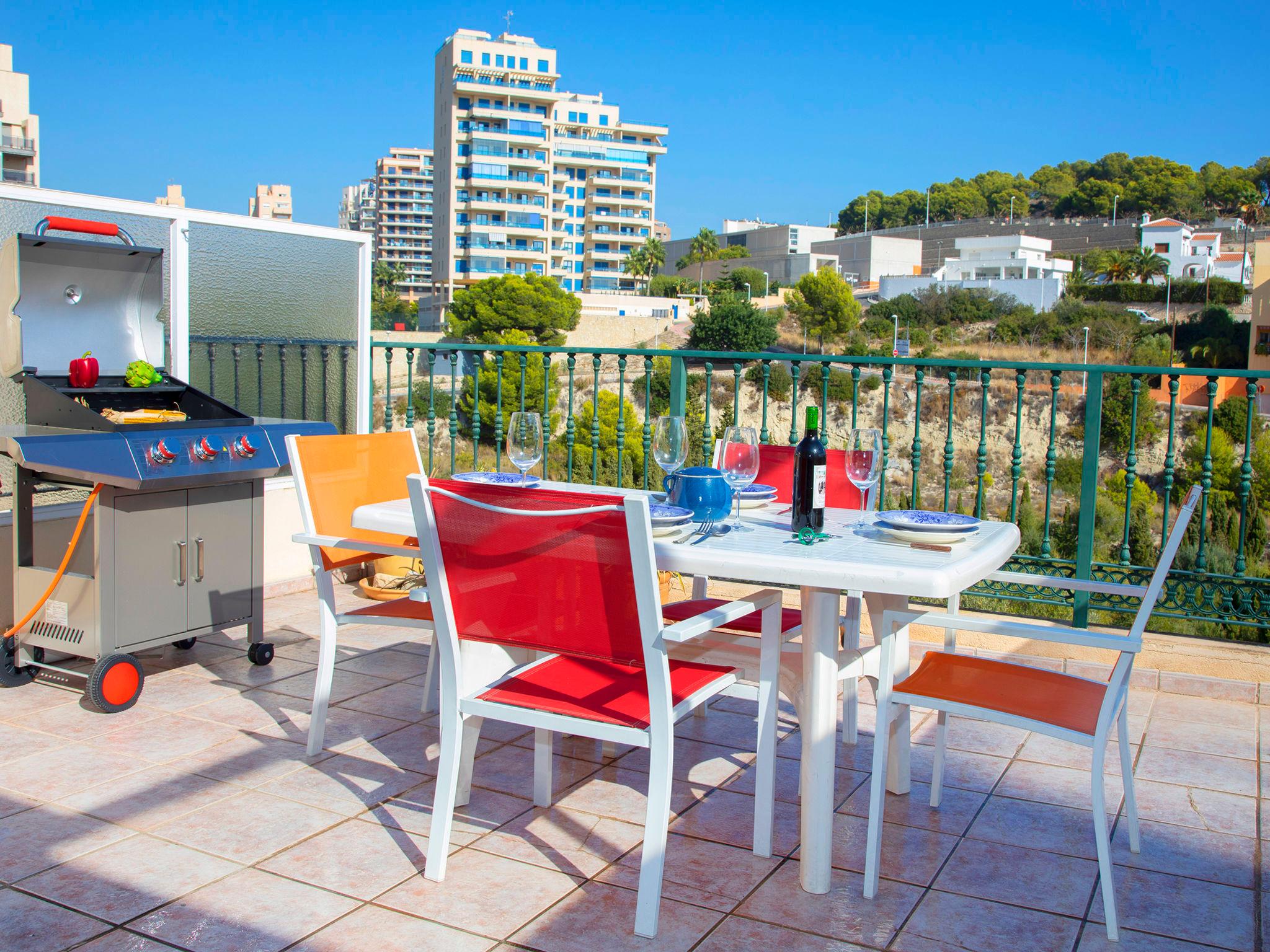 Foto 2 - Apartamento de 2 quartos em Calp com piscina e vistas do mar