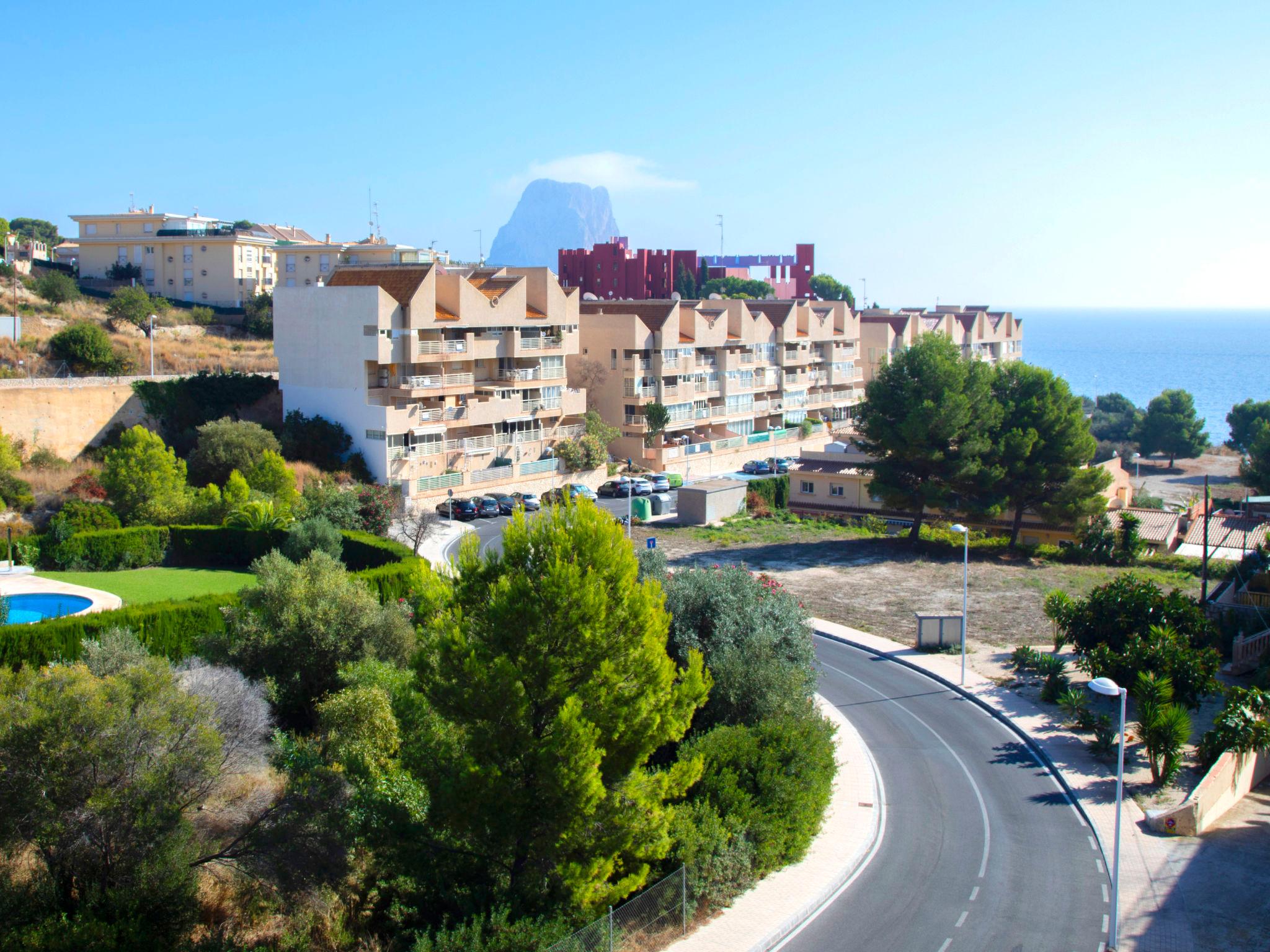 Foto 4 - Apartamento de 2 quartos em Calp com piscina e jardim