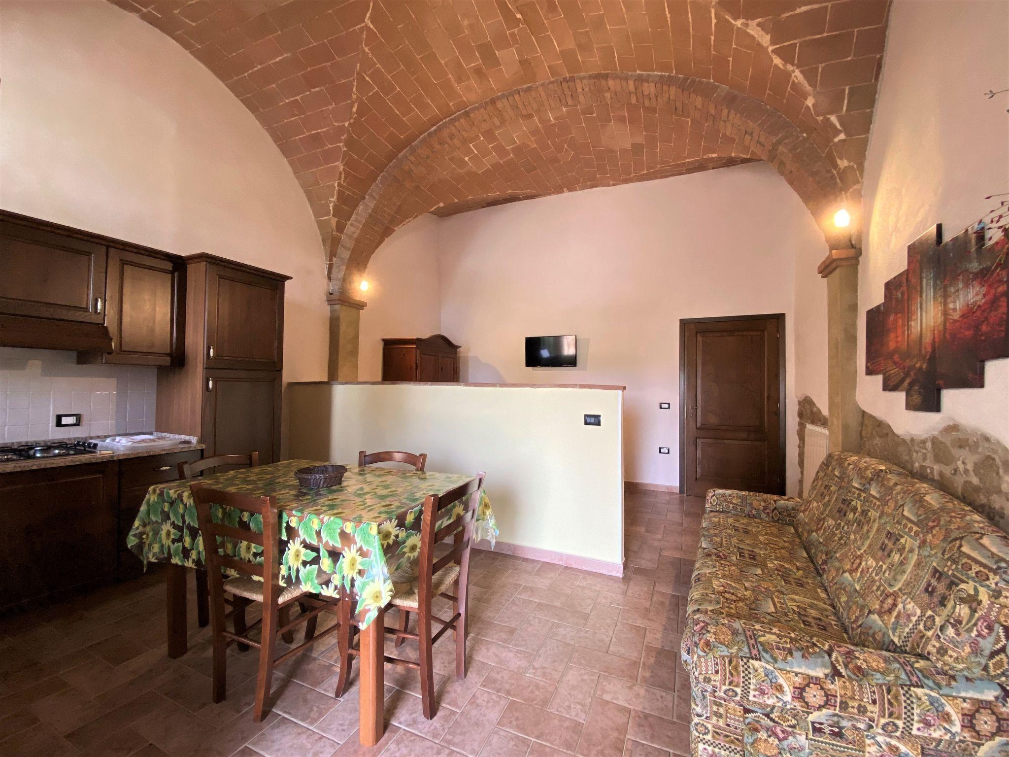 Photo 5 - Apartment in Volterra with swimming pool and garden