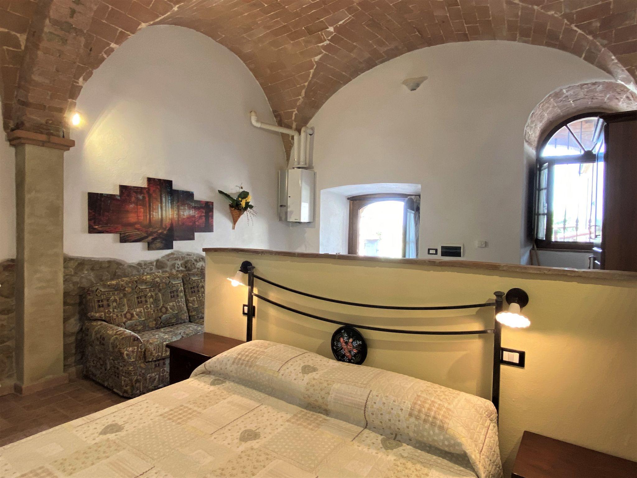 Foto 9 - Appartamento a Volterra con piscina e giardino