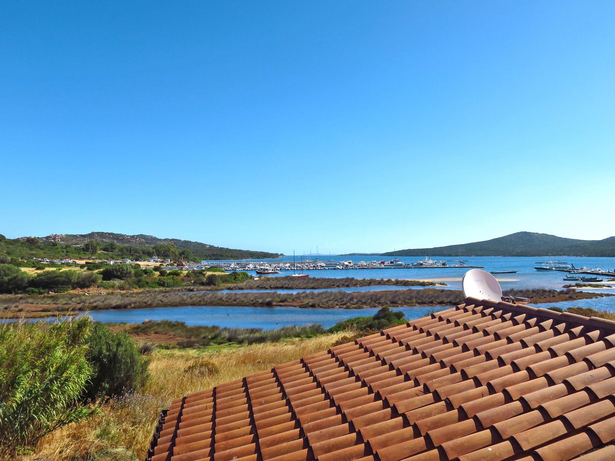 Foto 13 - Appartamento con 2 camere da letto a Santa Teresa Gallura con vista mare