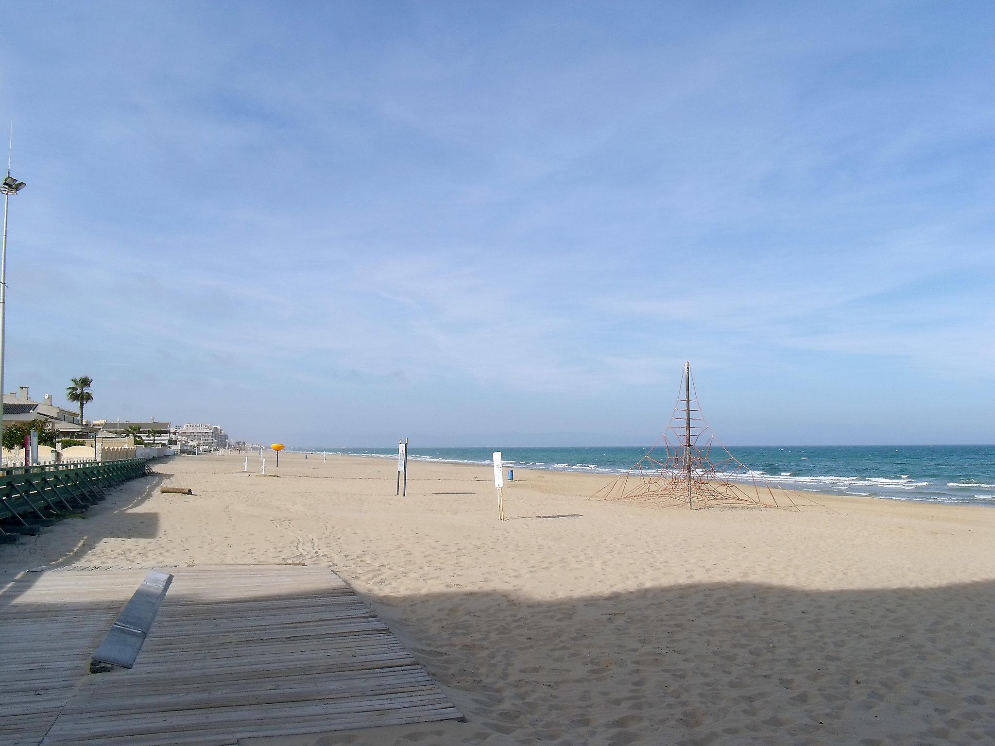 Photo 12 - Appartement de 3 chambres à Guardamar del Segura avec terrasse et vues à la mer