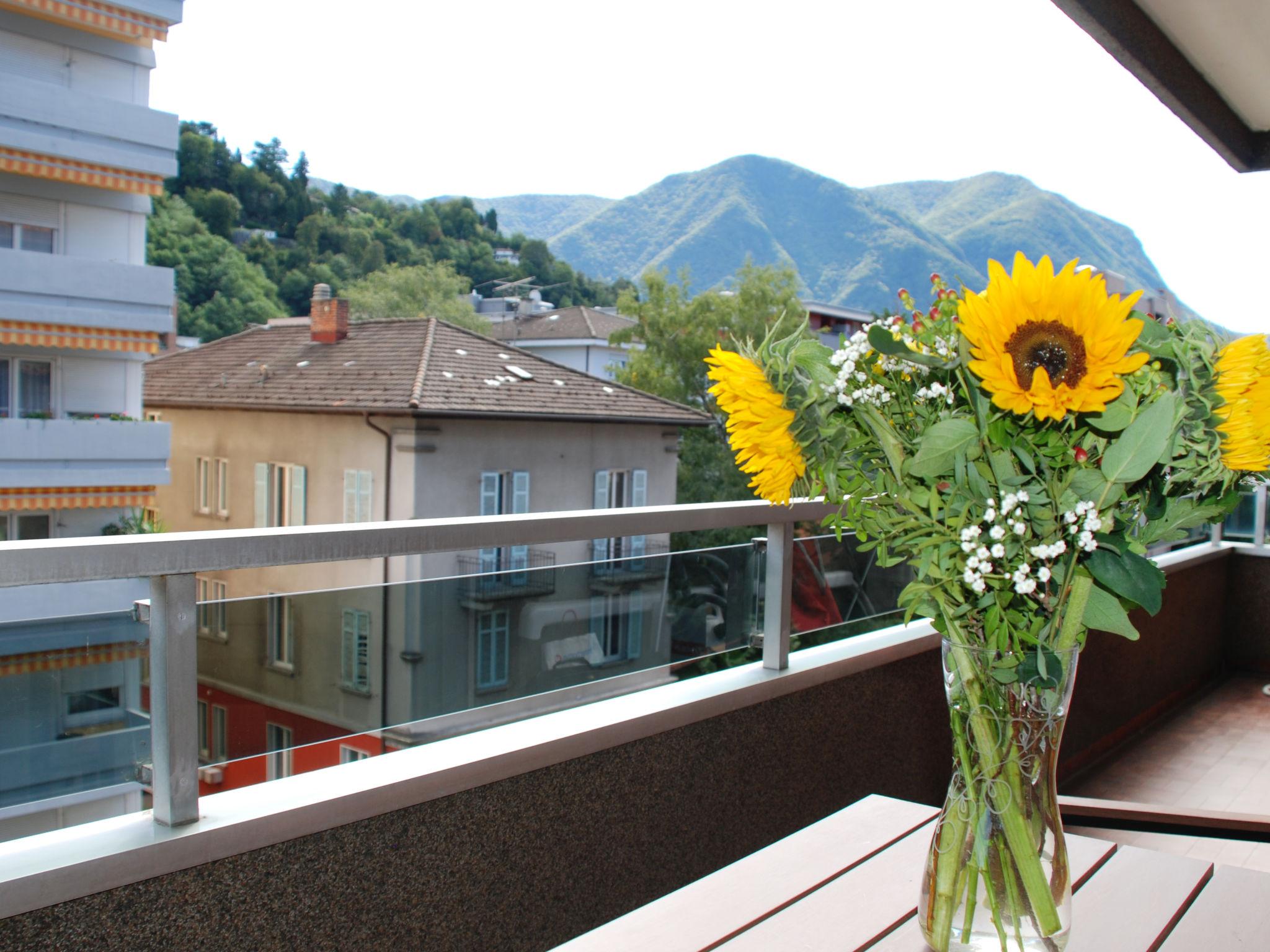 Foto 12 - Apartamento em Lugano com vista para a montanha