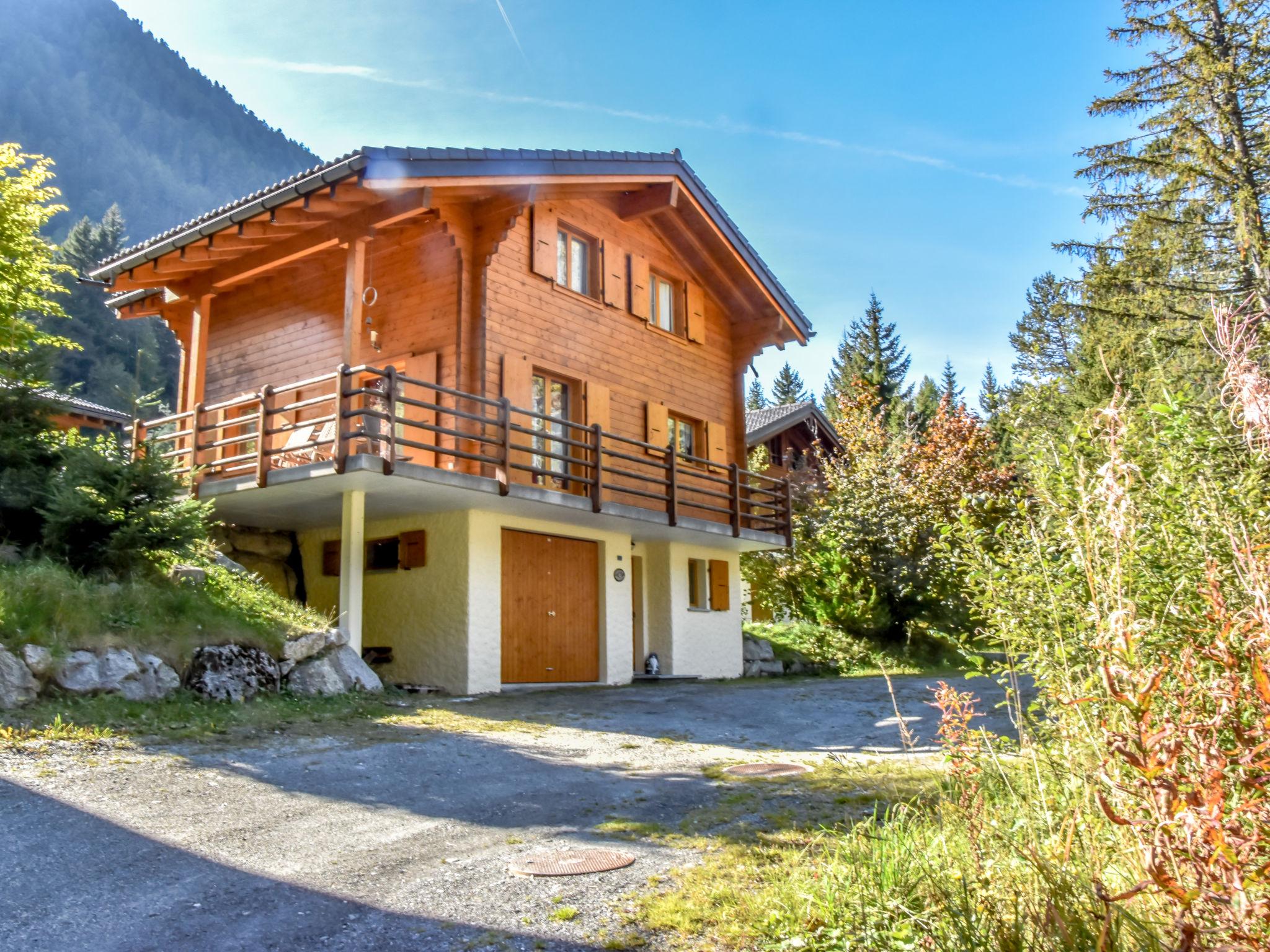 Foto 5 - Casa con 3 camere da letto a Orsières con giardino e terrazza