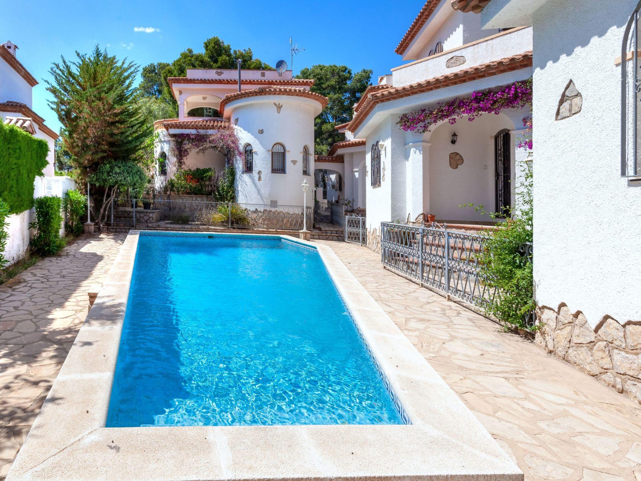 Photo 14 - Maison de 3 chambres à Mont-roig del Camp avec piscine et jardin