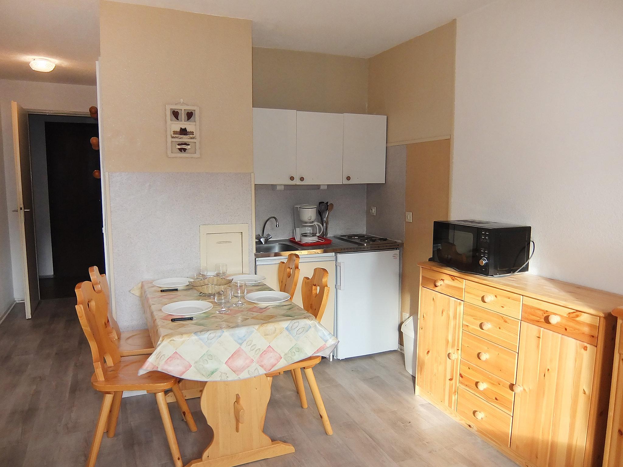 Photo 2 - 1 bedroom Apartment in Les Belleville with mountain view