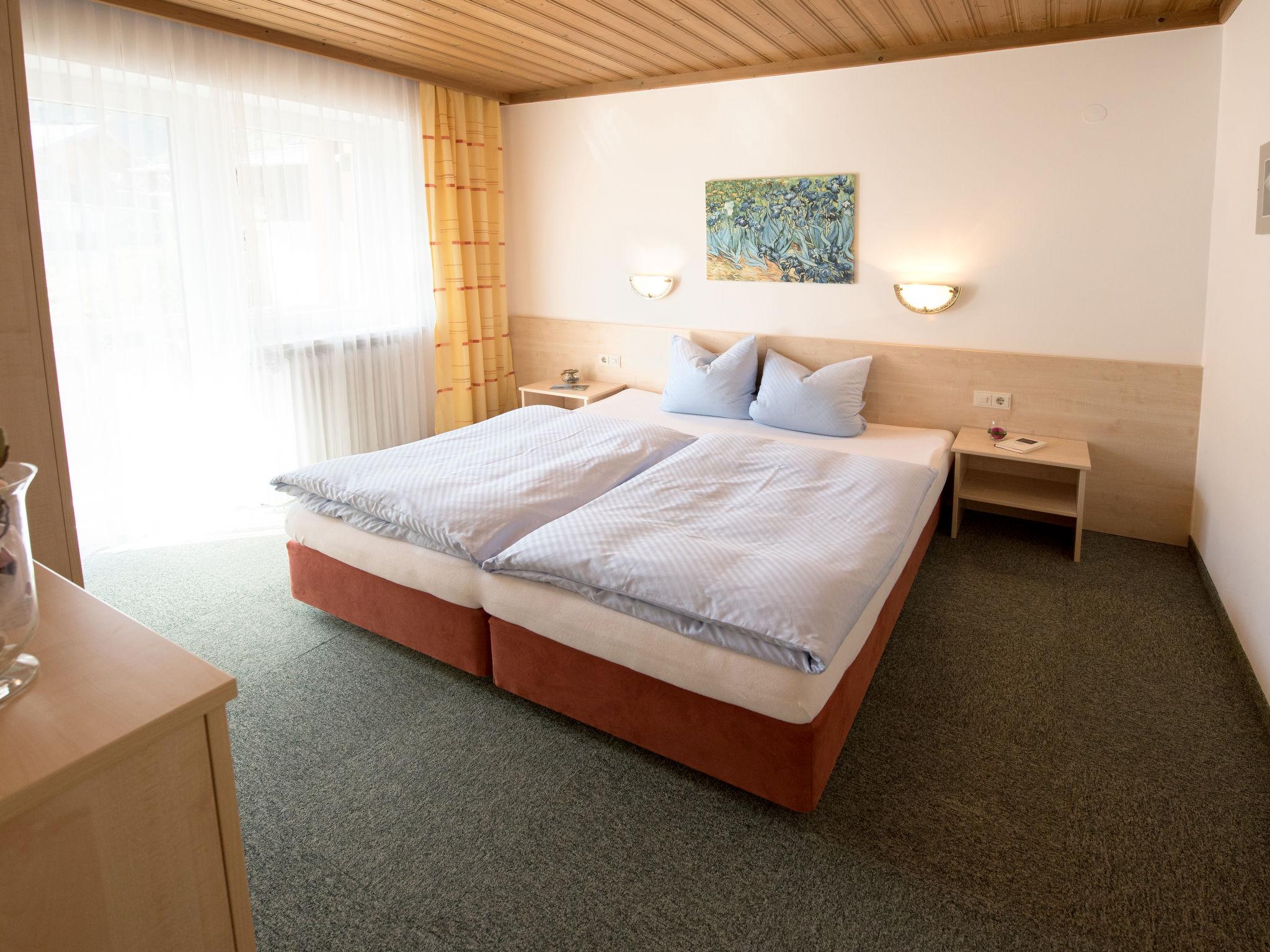 Photo 4 - 2 bedroom Apartment in Kaprun with garden