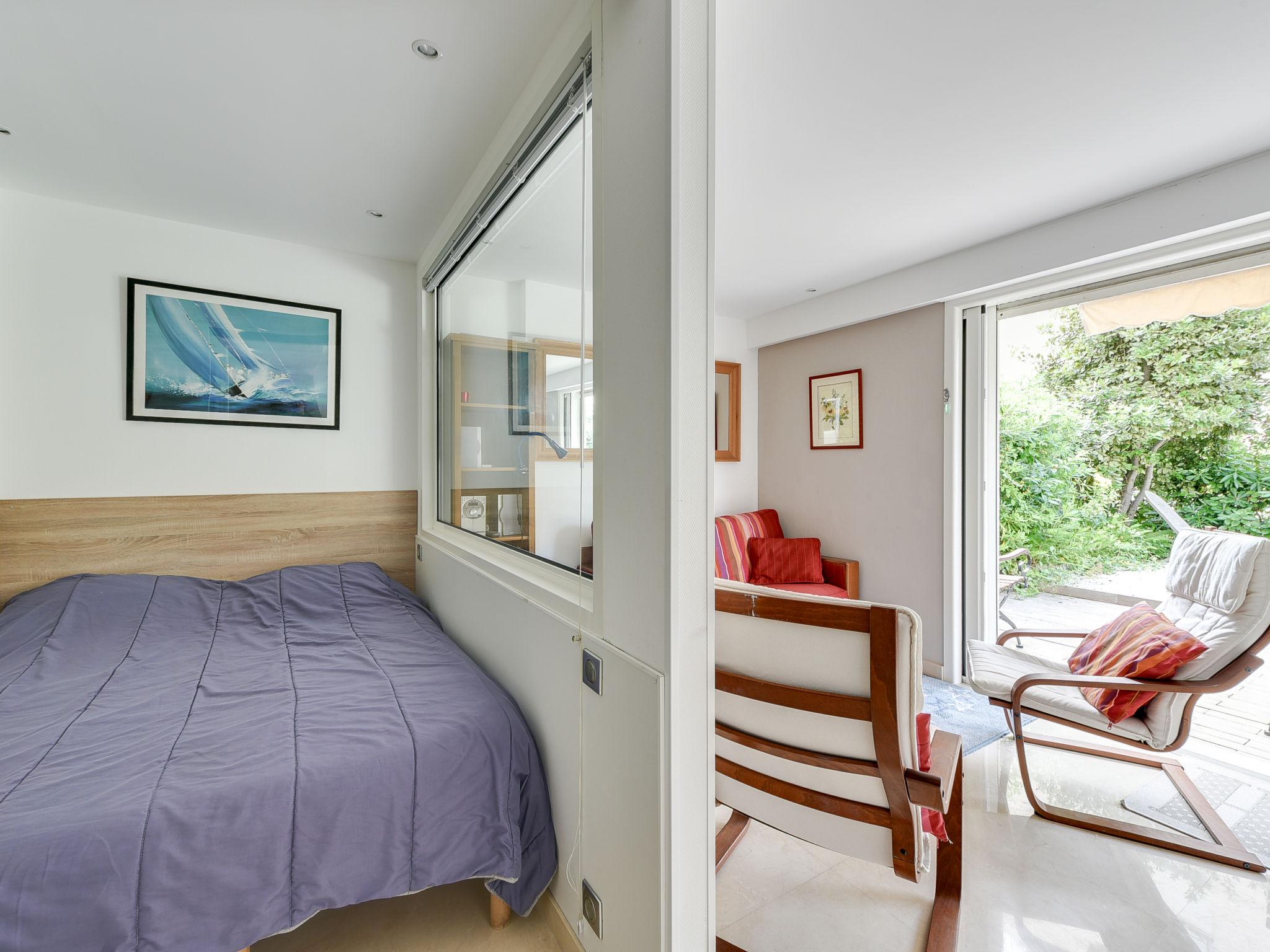 Foto 12 - Apartamento de 1 habitación en Cannes con piscina y vistas al mar
