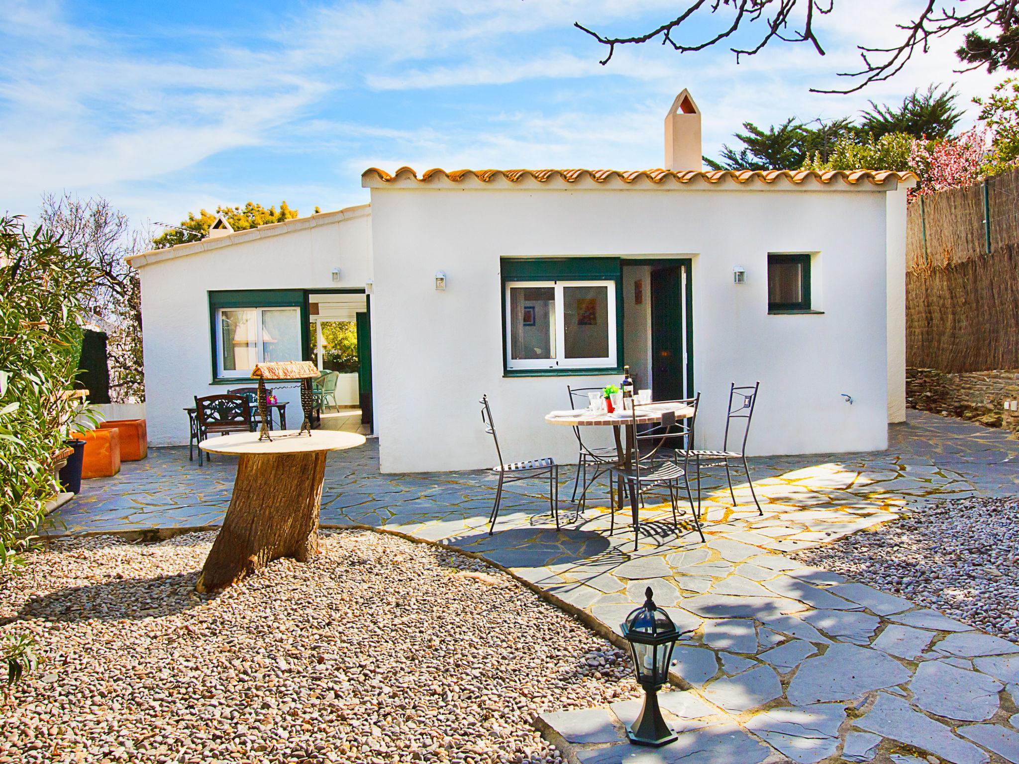 Foto 1 - Casa de 2 habitaciones en Cadaqués con jardín y terraza