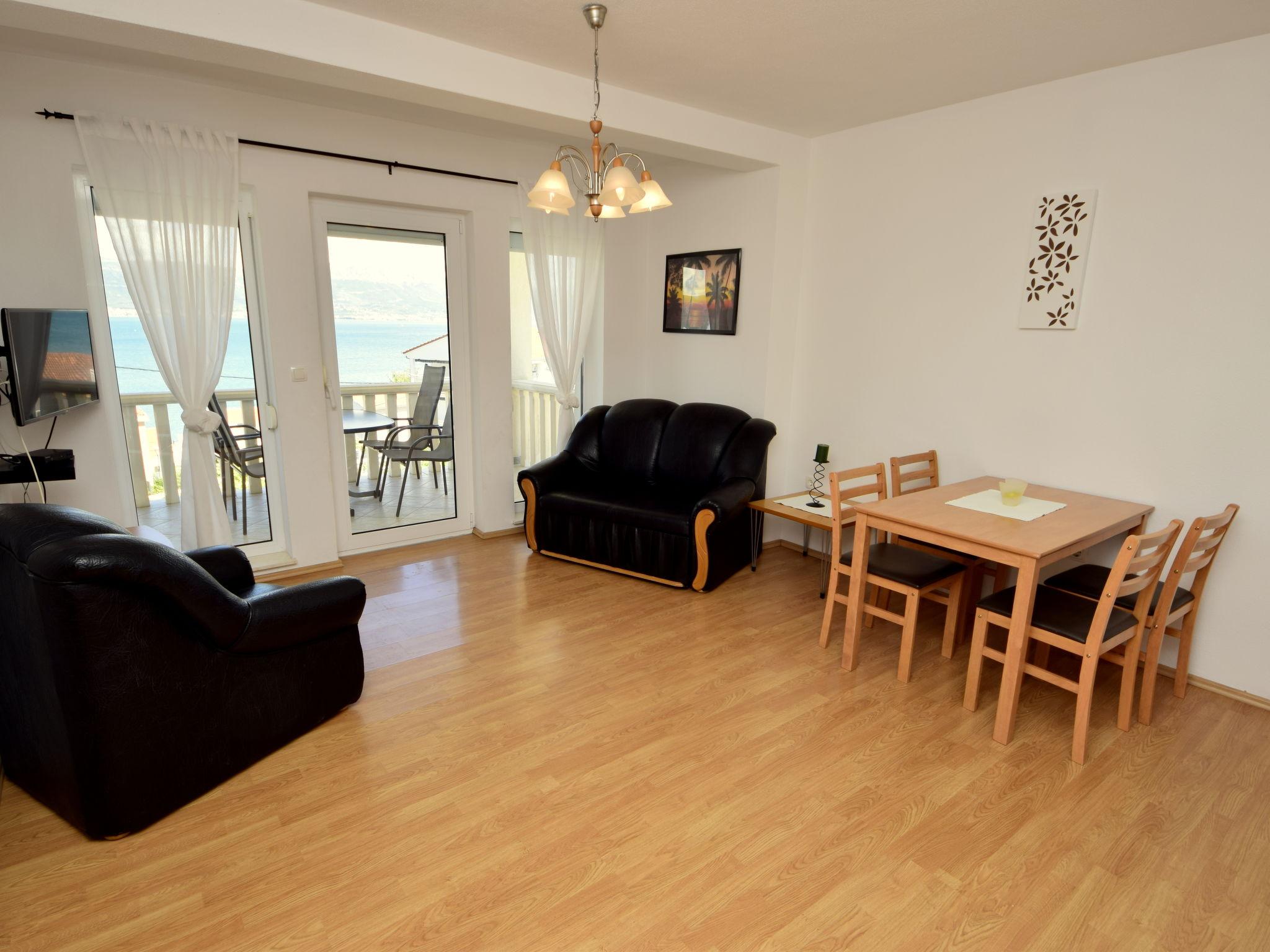 Foto 8 - Appartamento con 2 camere da letto a Spalato con terrazza e vista mare
