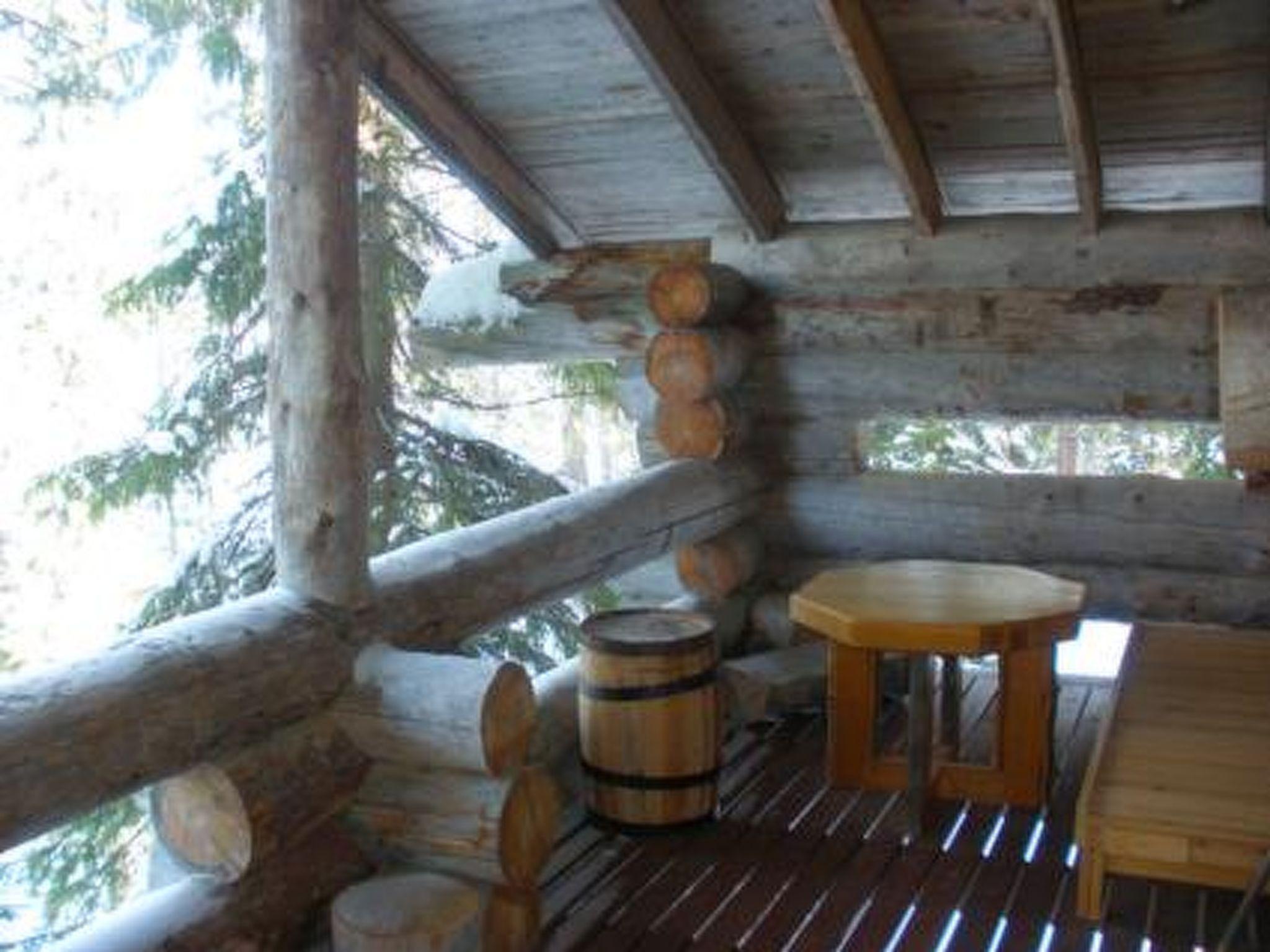 Foto 35 - Casa de 1 habitación en Kuusamo con sauna y vistas a la montaña