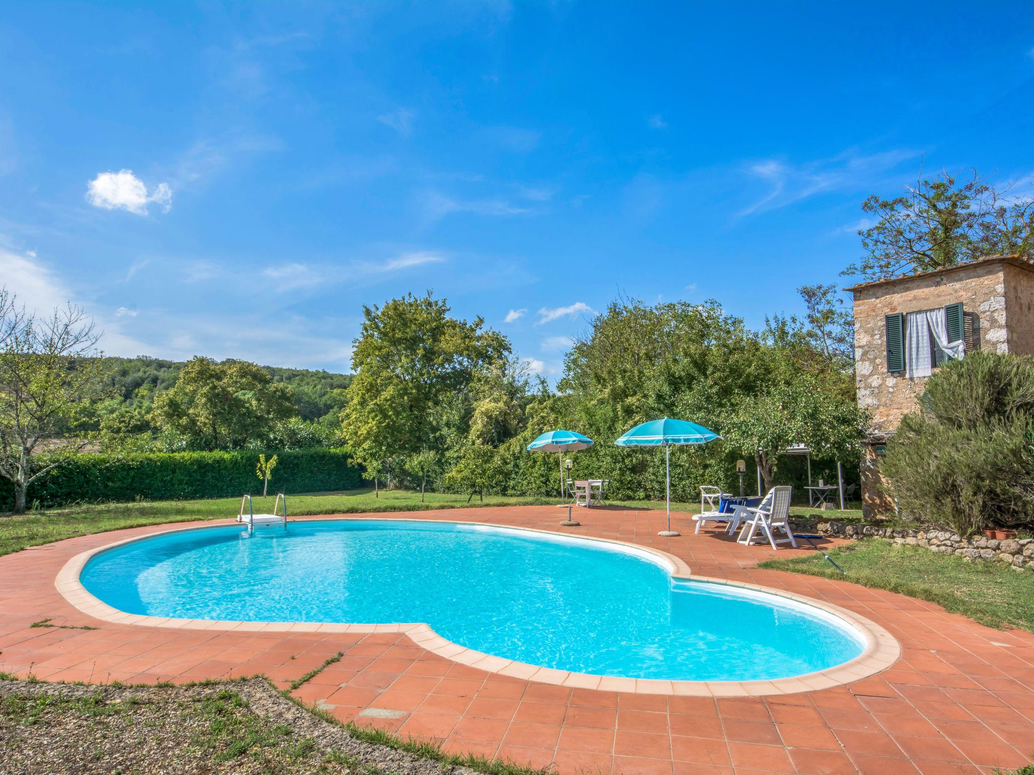 Photo 2 - Maison de 2 chambres à Sovicille avec piscine privée et jardin