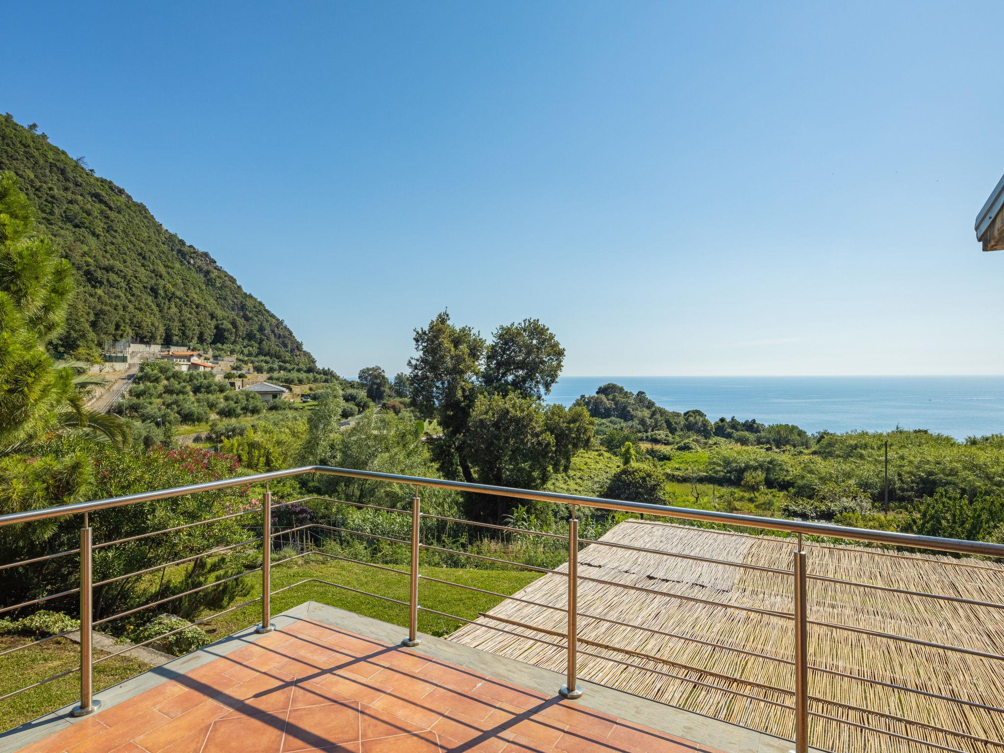 Photo 7 - 2 bedroom House in Moneglia with garden and sea view