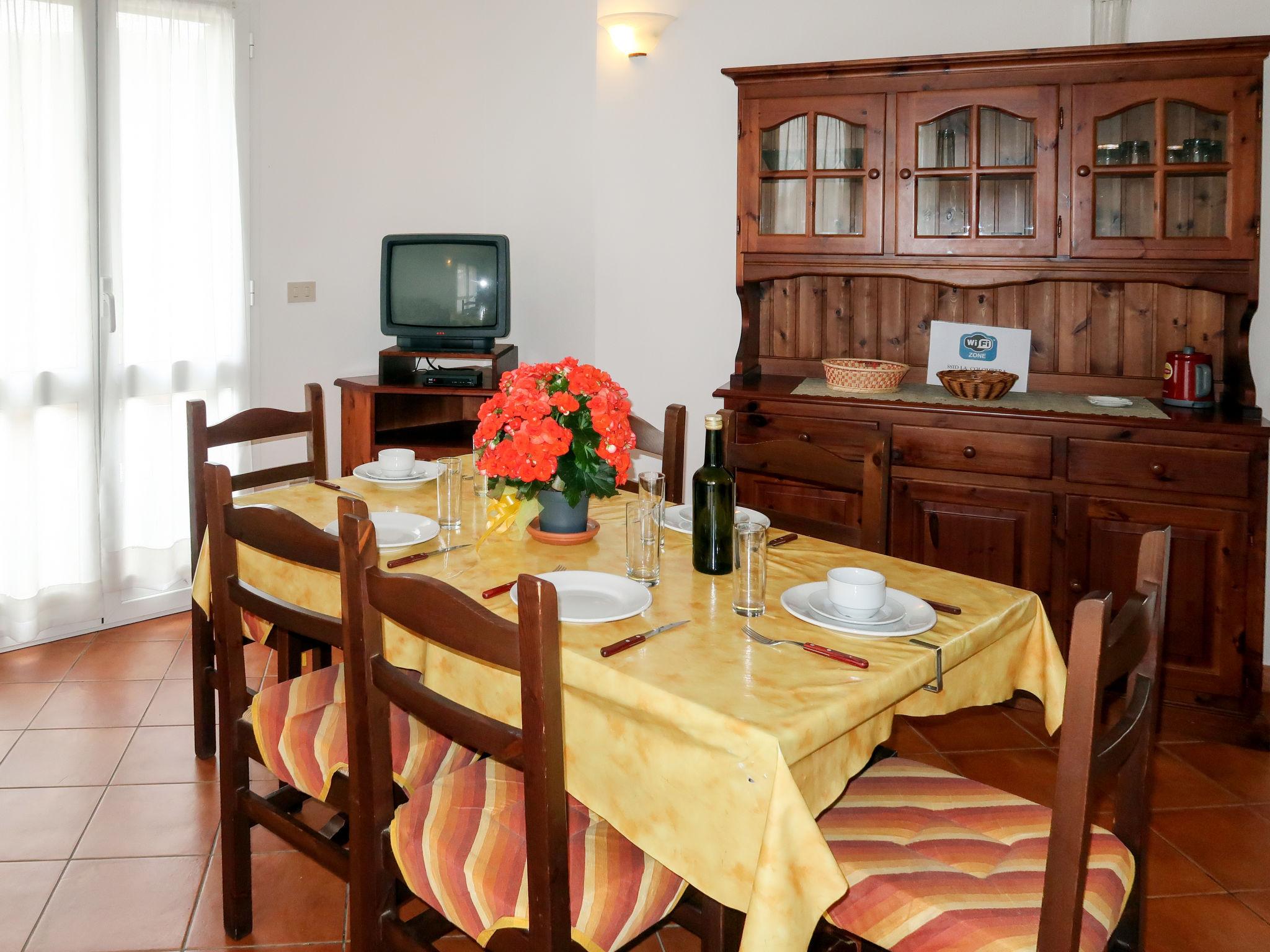Photo 4 - 2 bedroom Apartment in Diano Castello with swimming pool and sea view