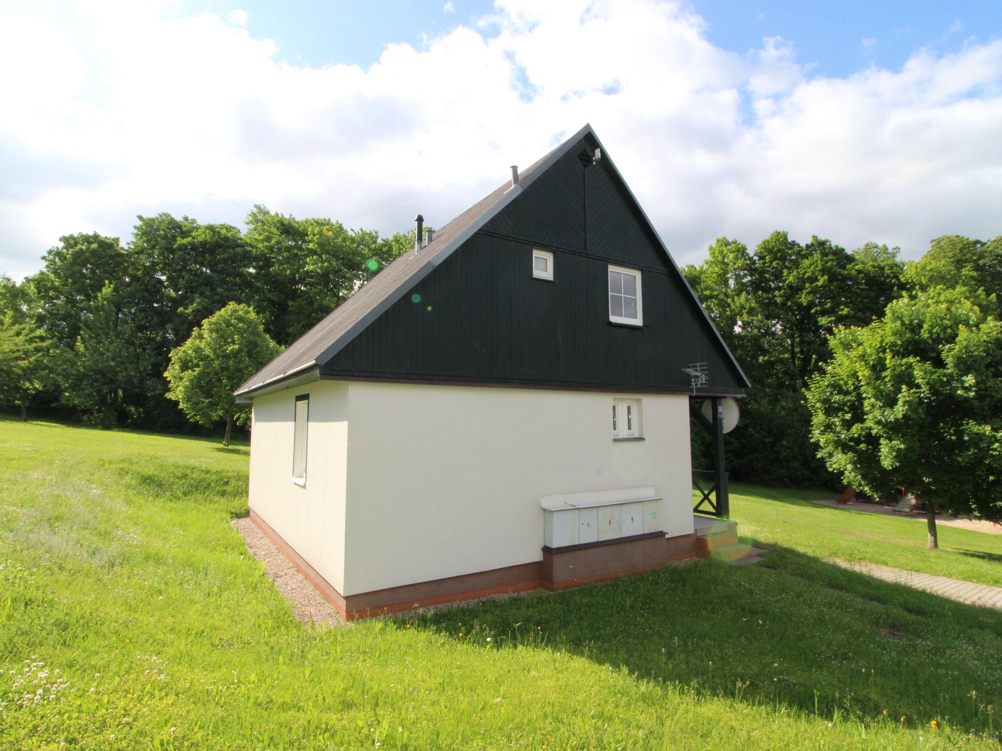 Photo 18 - Maison de 3 chambres à Černý Důl avec piscine et jardin