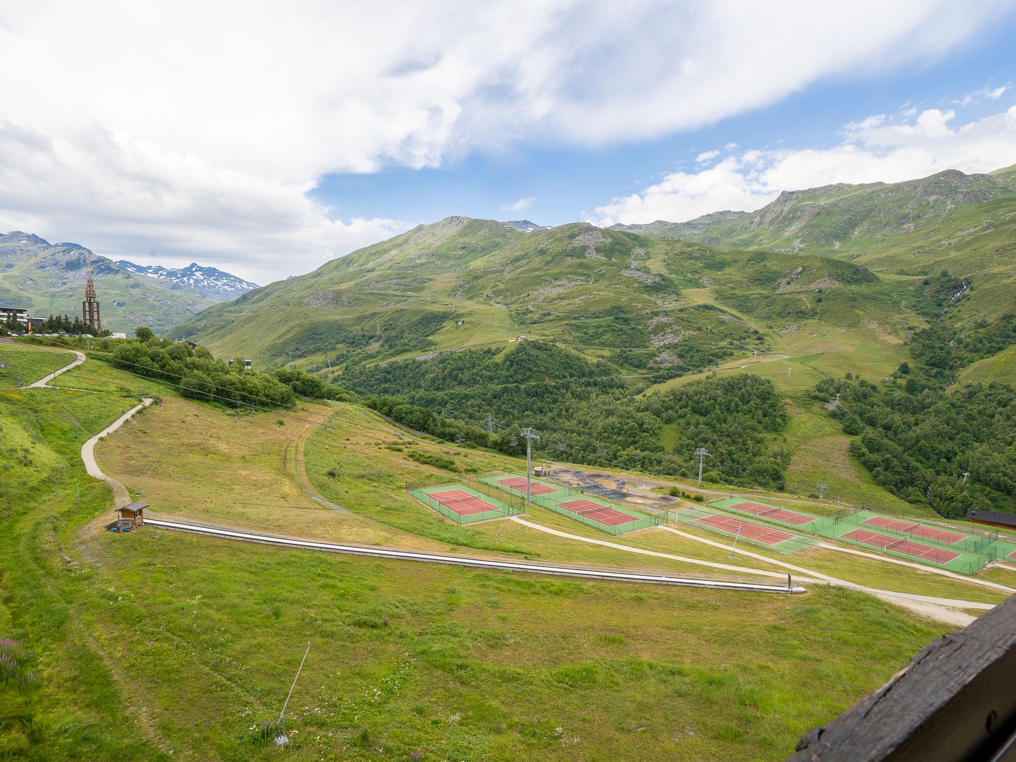 Foto 5 - Apartamento en Les Belleville con vistas a la montaña