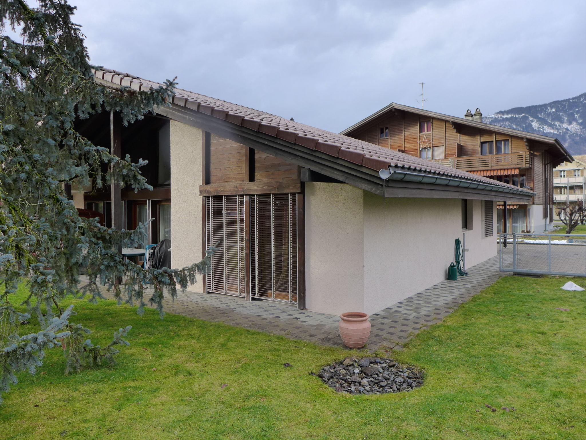 Photo 19 - 2 bedroom Apartment in Wilderswil with garden and mountain view