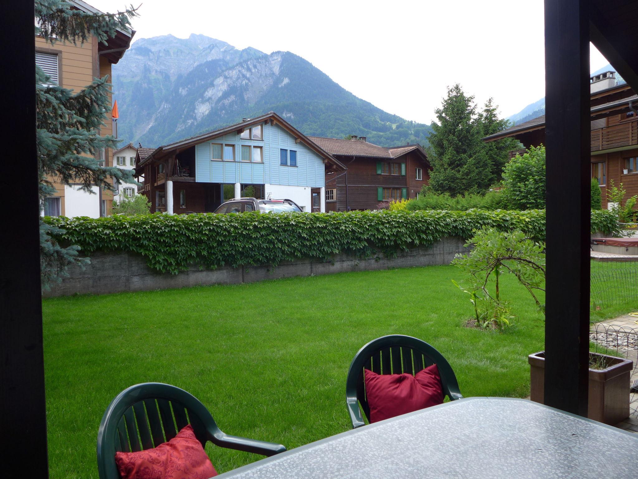 Photo 18 - 2 bedroom Apartment in Wilderswil with garden and terrace