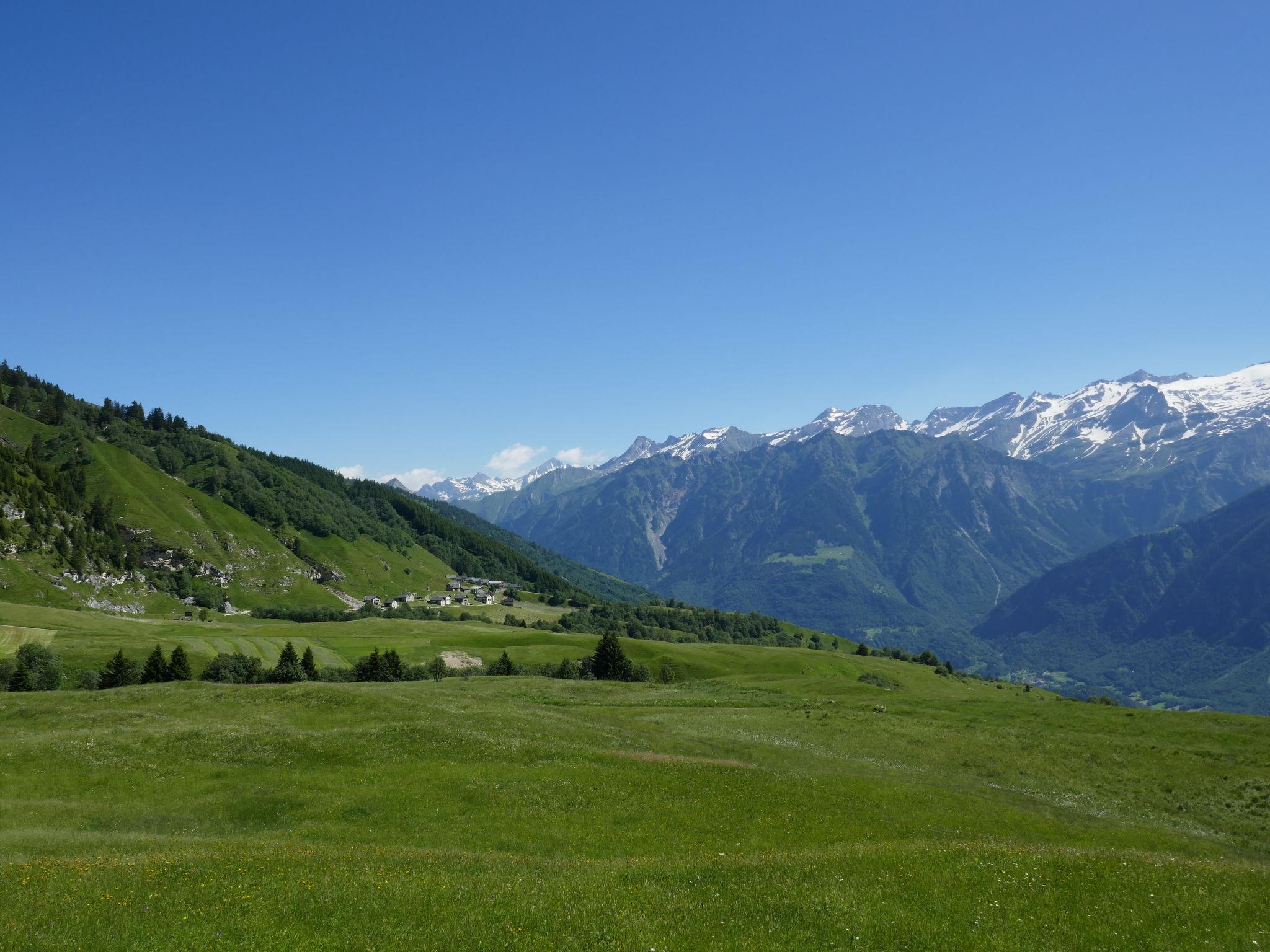 Photo 26 - Maison de 1 chambre à Acquarossa avec terrasse et vues sur la montagne