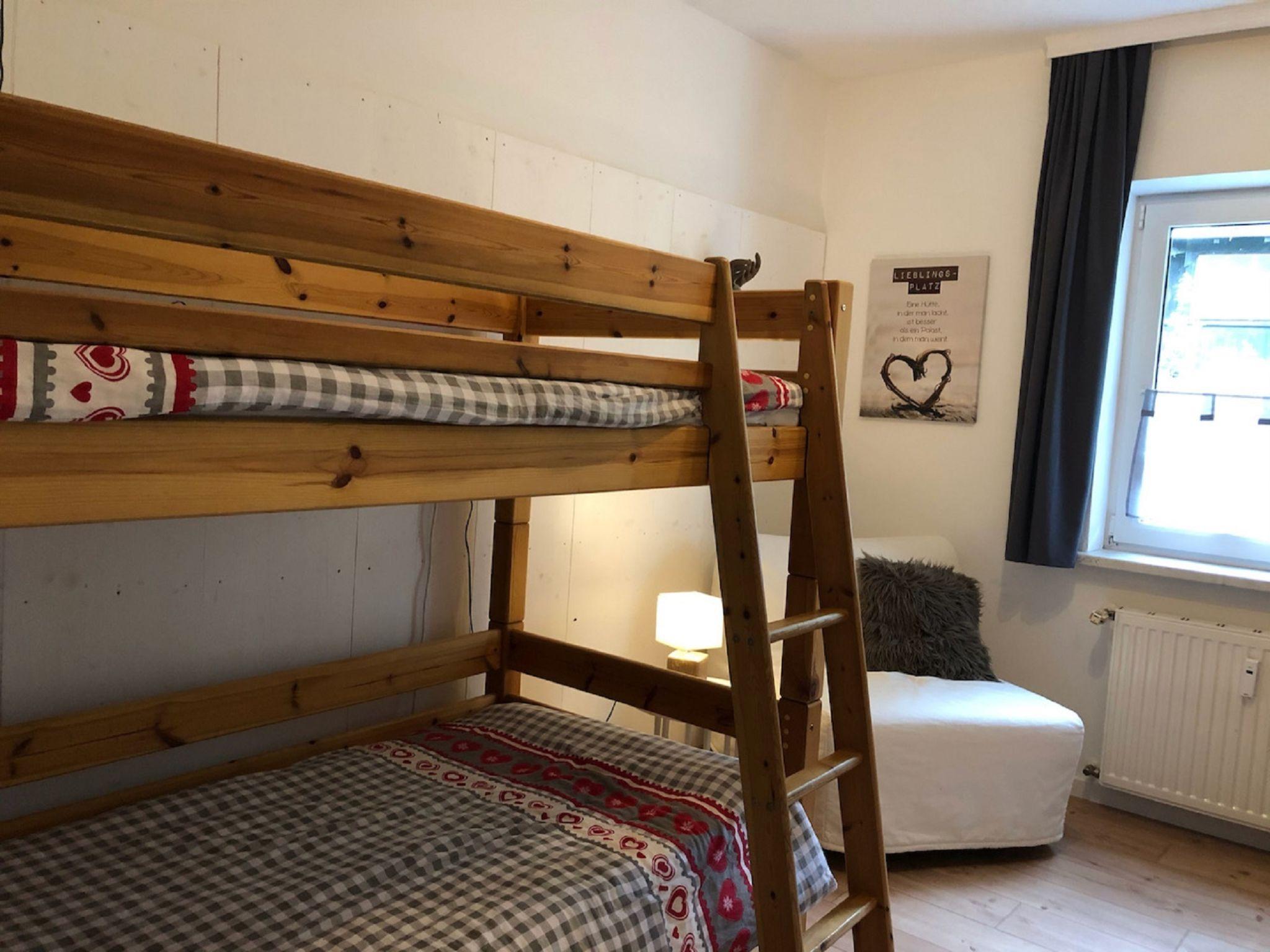 Foto 19 - Apartment mit 2 Schlafzimmern in Bad Gastein mit blick auf die berge