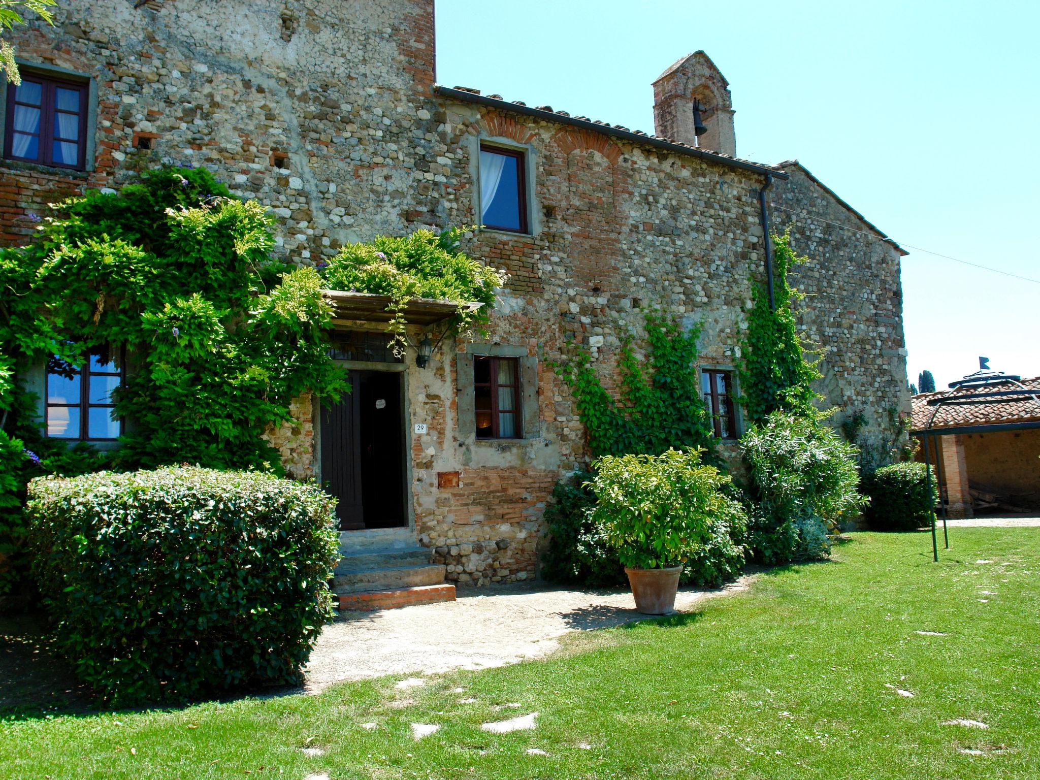 Photo 32 - 6 bedroom House in San Casciano in Val di Pesa with private pool and garden