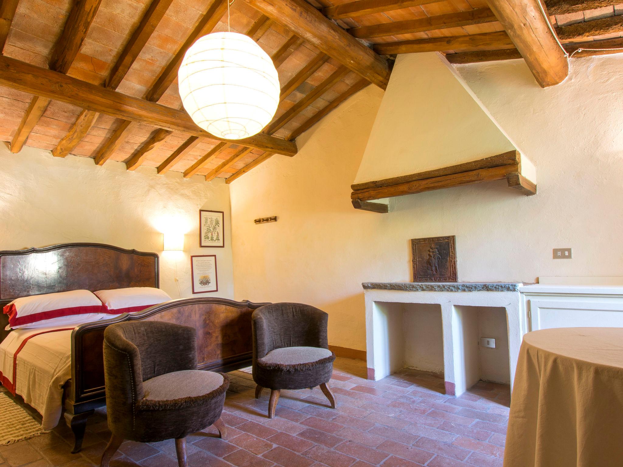 Foto 10 - Casa de 6 habitaciones en San Casciano in Val di Pesa con piscina privada y jardín