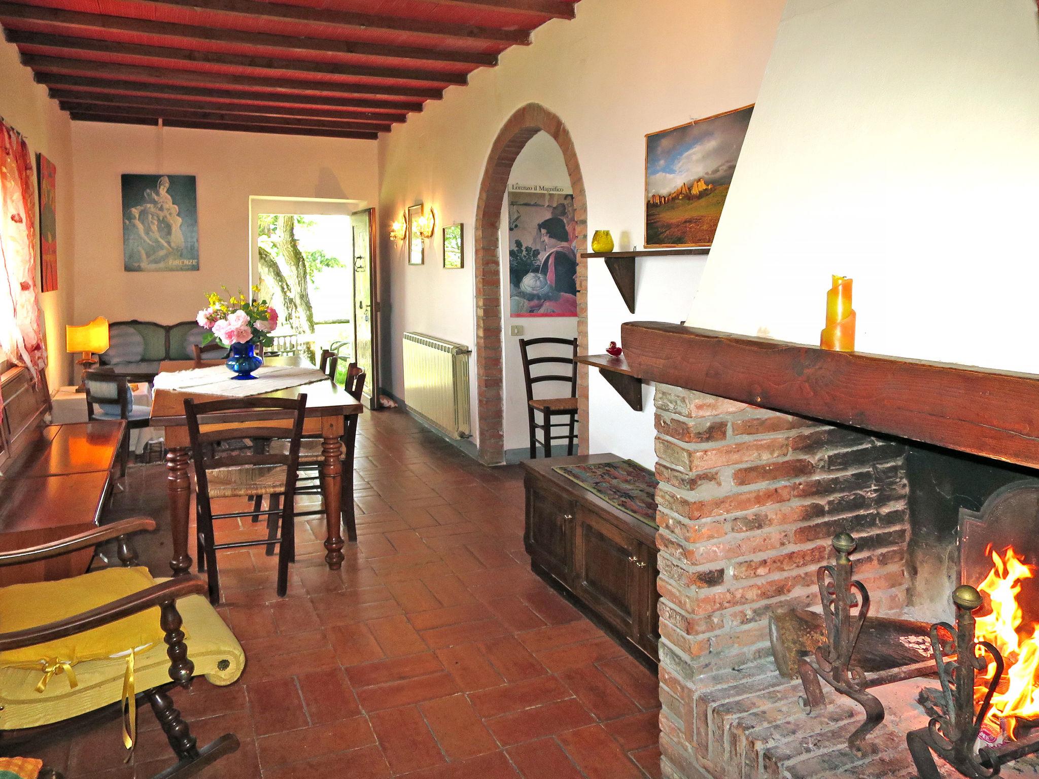 Photo 8 - Maison de 3 chambres à Castelfranco Piandiscò avec piscine et jardin