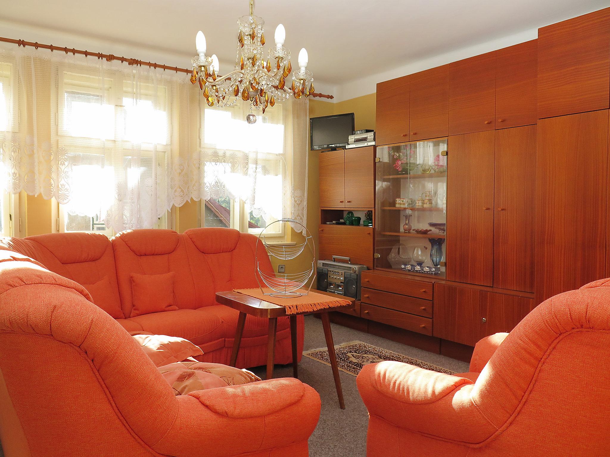 Photo 9 - 3 bedroom Apartment in Plavy with private pool and garden