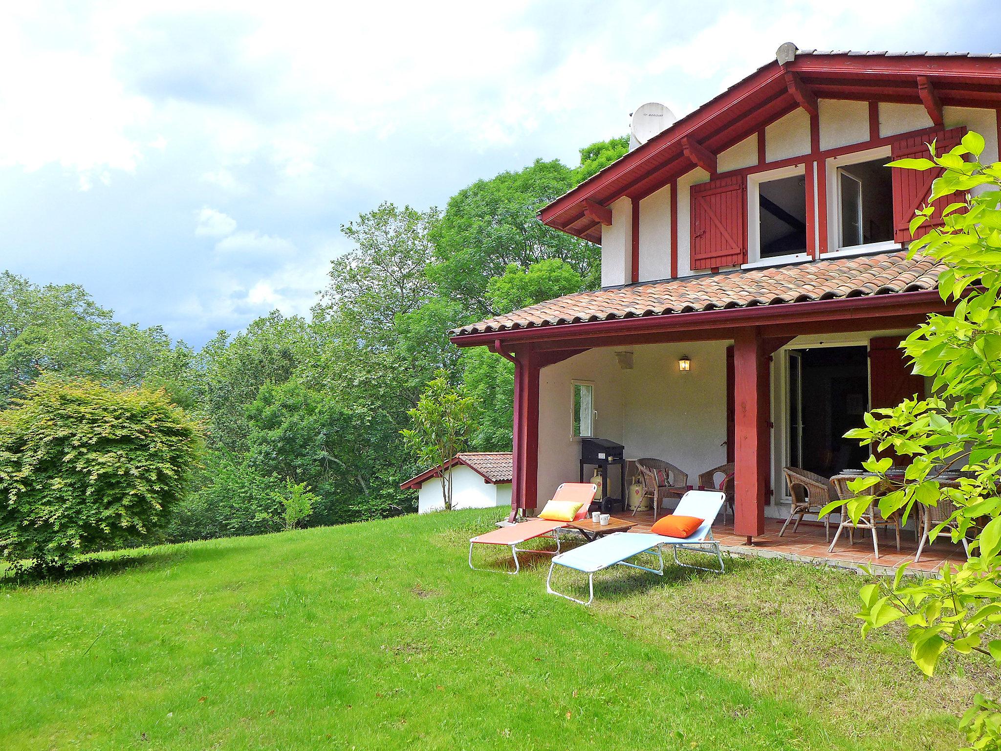 Foto 25 - Casa con 4 camere da letto a Saint-Pée-sur-Nivelle con terrazza