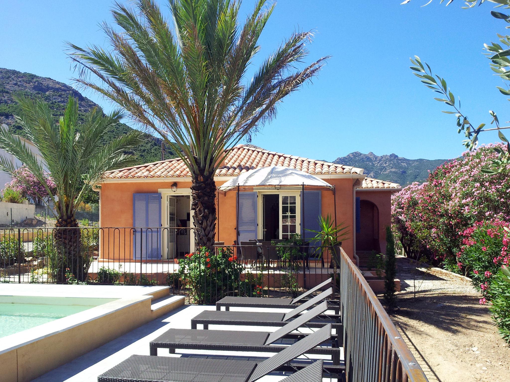 Photo 1 - Maison de 4 chambres à Galéria avec piscine et vues à la mer