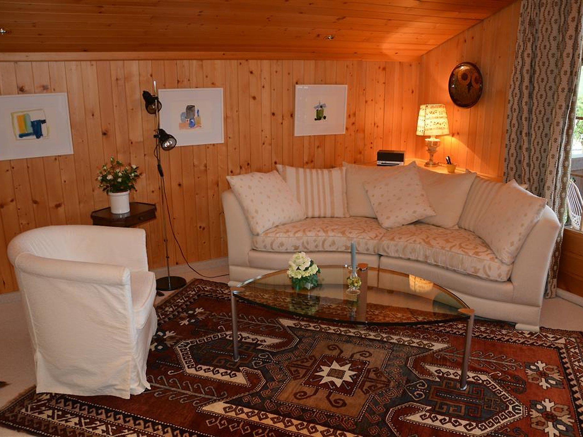 Photo 15 - 1 bedroom Apartment in Saanen