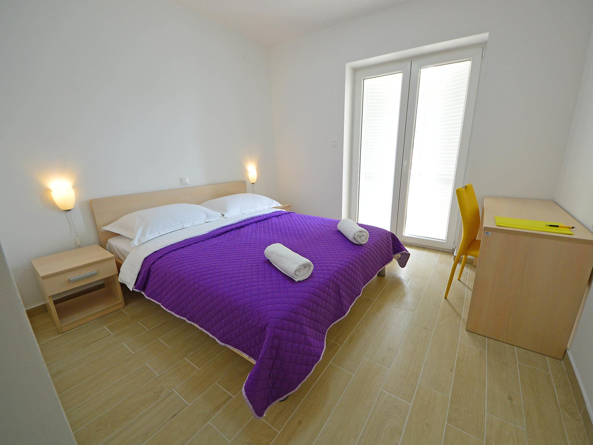 Photo 12 - Appartement de 2 chambres à Dobrinj avec vues à la mer