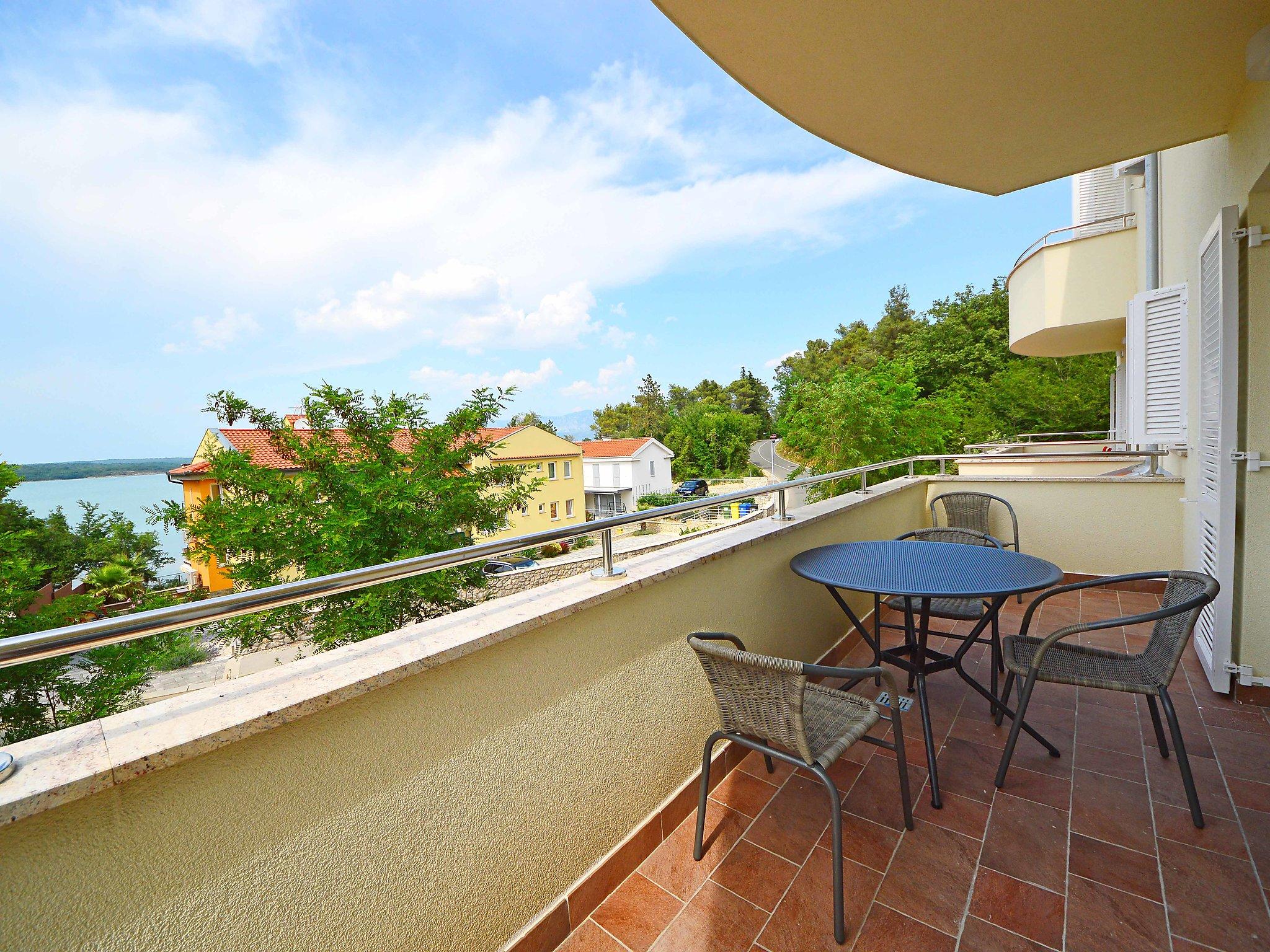 Photo 7 - 2 bedroom Apartment in Dobrinj with sea view